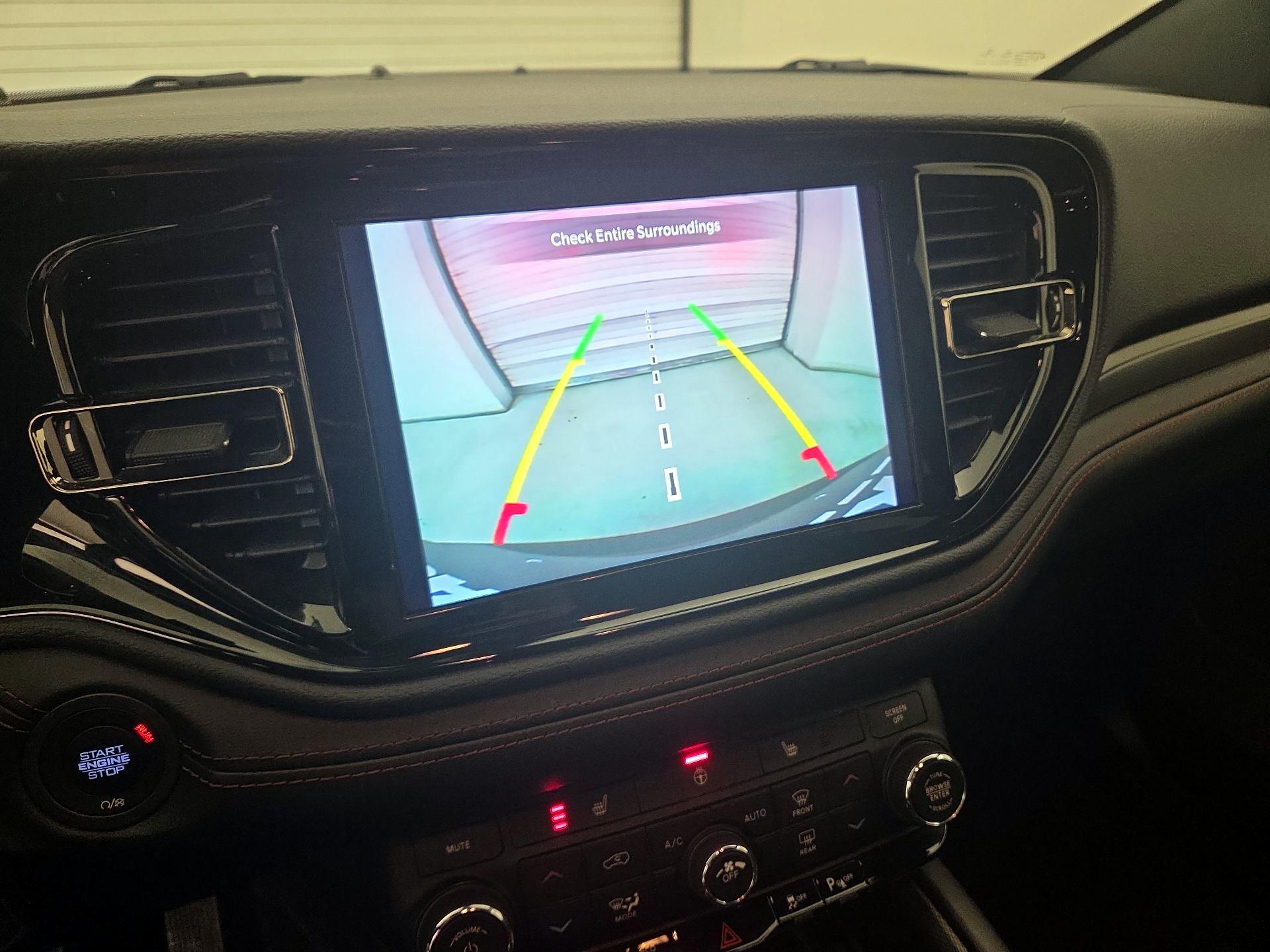 Thumbnail: 2022 Dodge Durango - 14