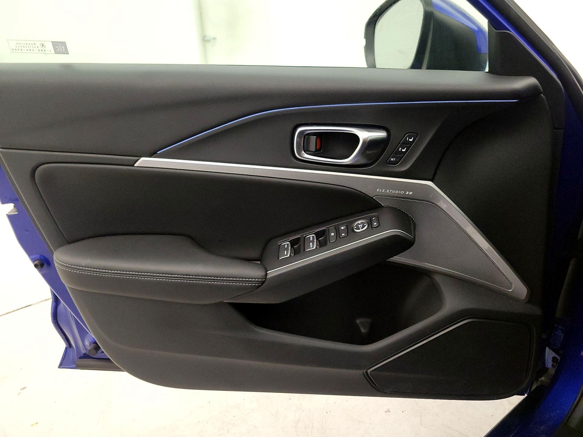 Thumbnail: 2023 Acura Integra - 12