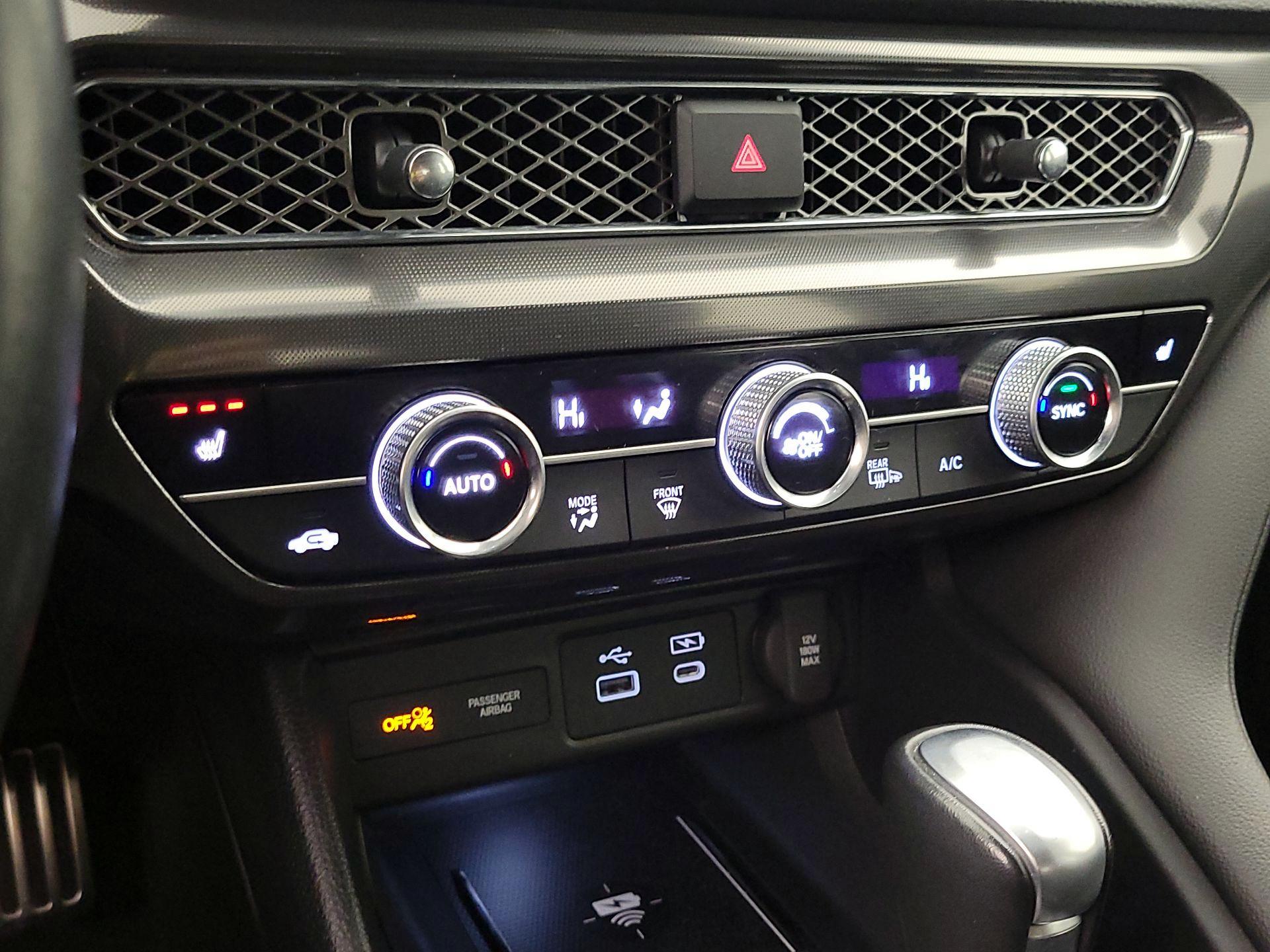 Thumbnail: 2023 Acura Integra - 16