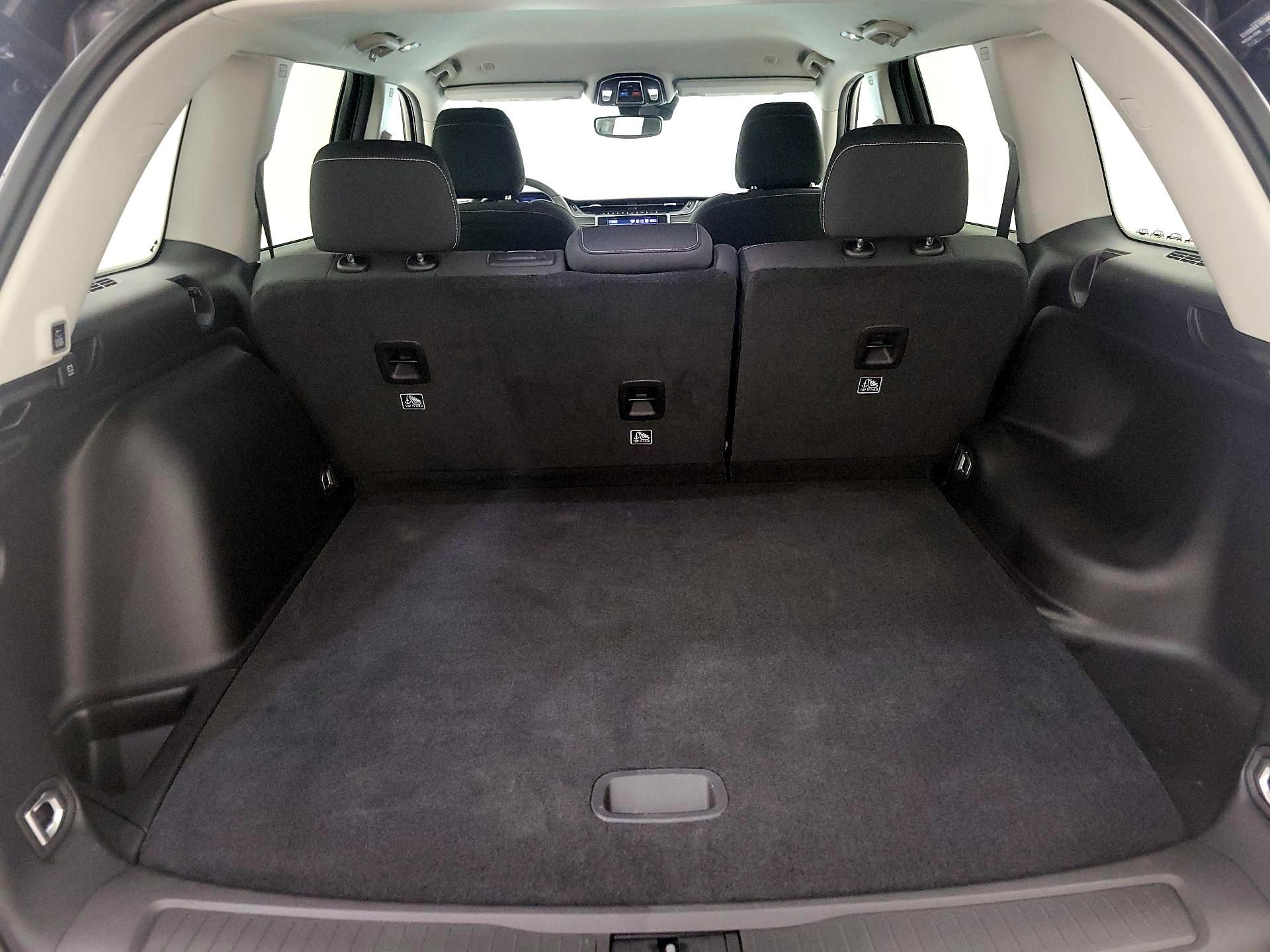 Thumbnail: 2023 Jeep Grand Cherokee - 20