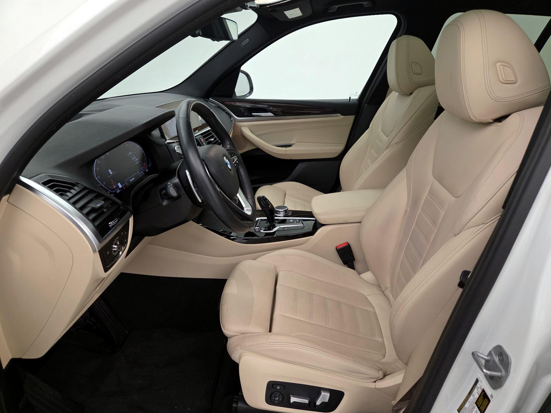 Thumbnail: 2021 BMW X3 - 11