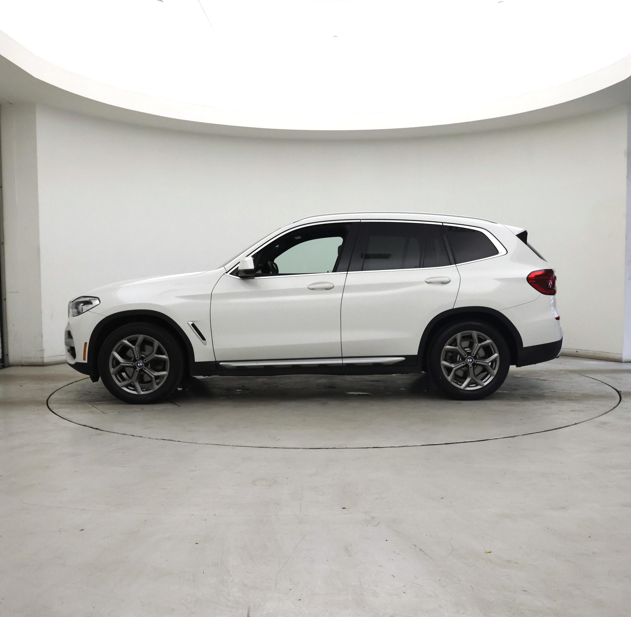 Thumbnail: 2021 BMW X3 - 3