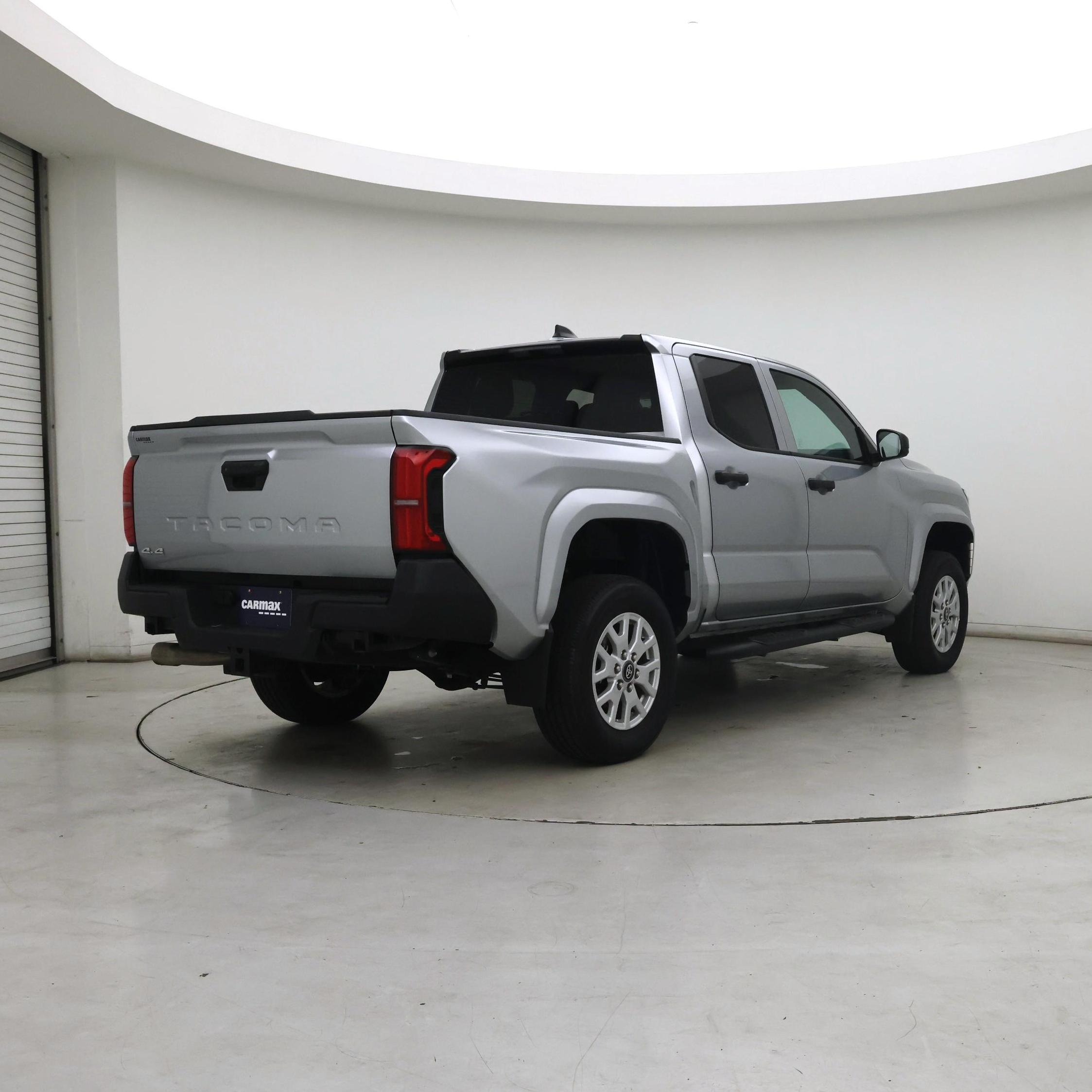 Thumbnail: 2024 Toyota Tacoma - 8