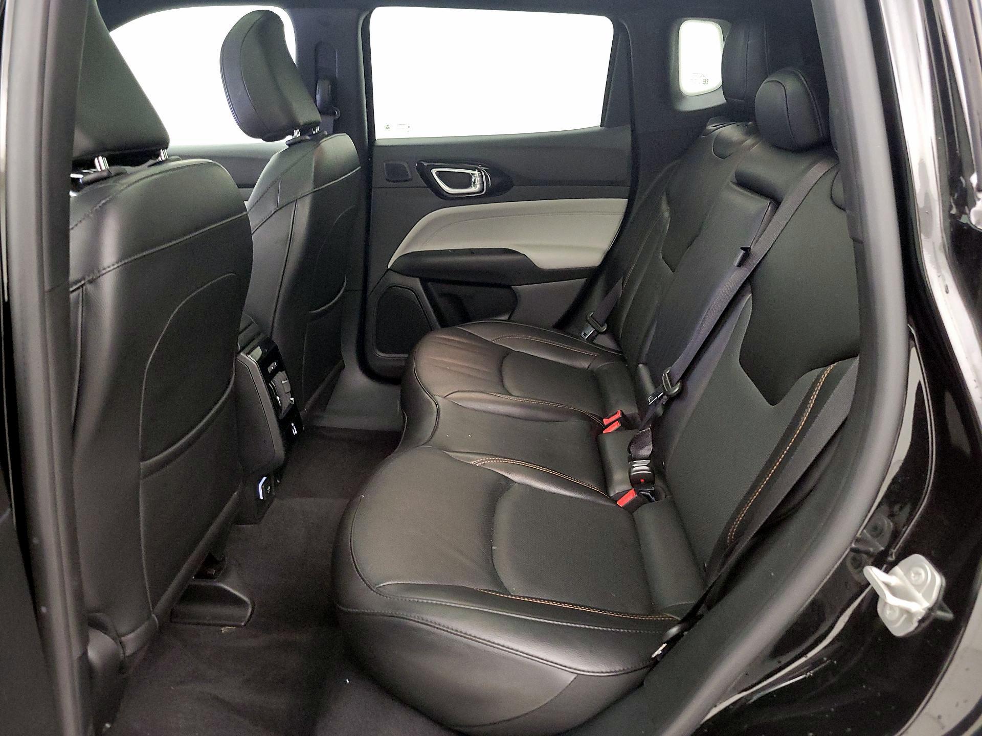 Thumbnail: 2023 Jeep Compass - 20