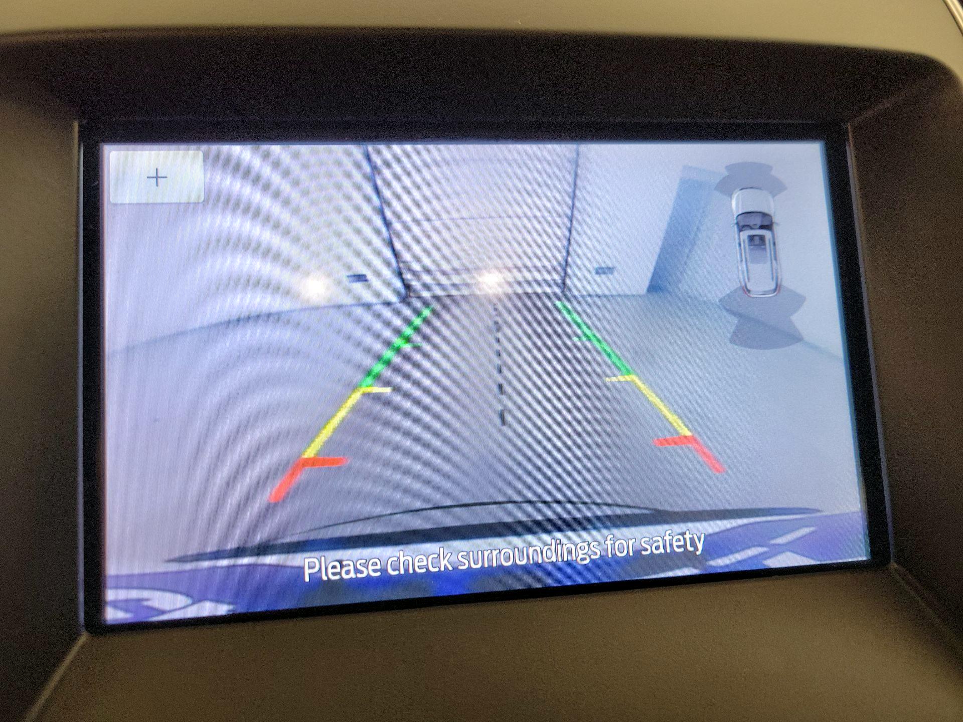 Thumbnail: 2020 Ford Edge - 15