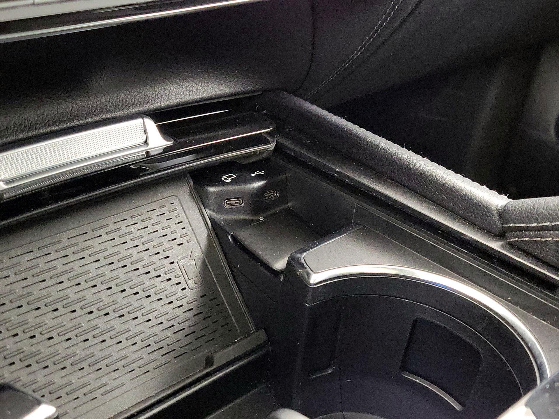 Thumbnail: 2020 Mercedes-Benz GLE - 19