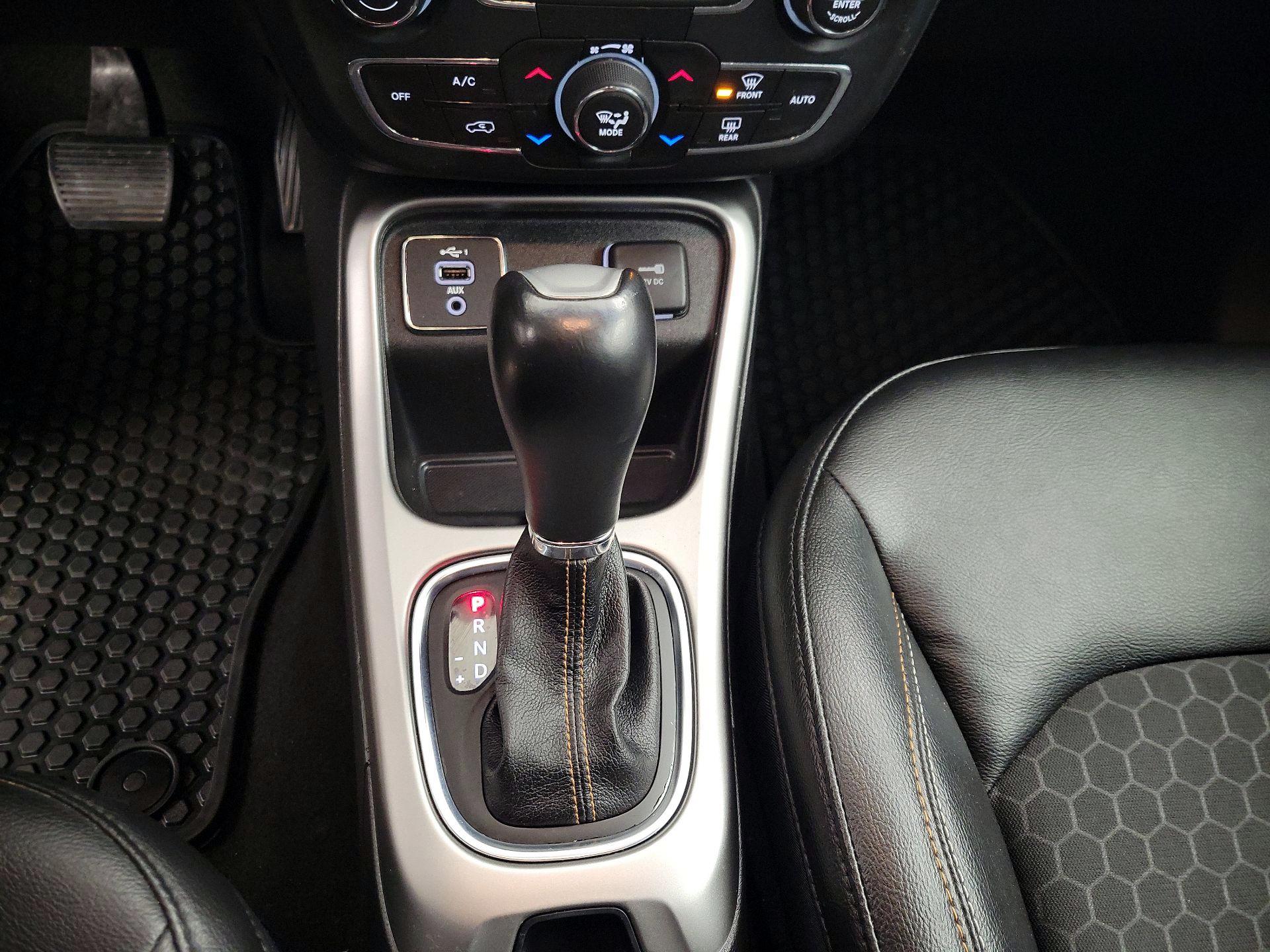 Thumbnail: 2020 Jeep Compass - 18