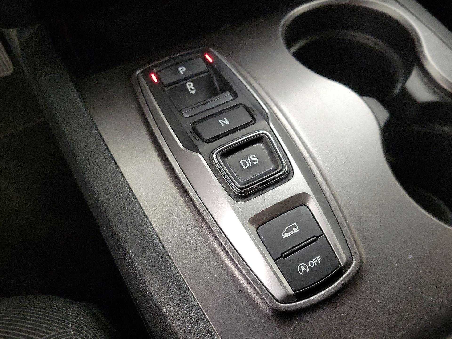 Thumbnail: 2022 Honda Pilot - 17