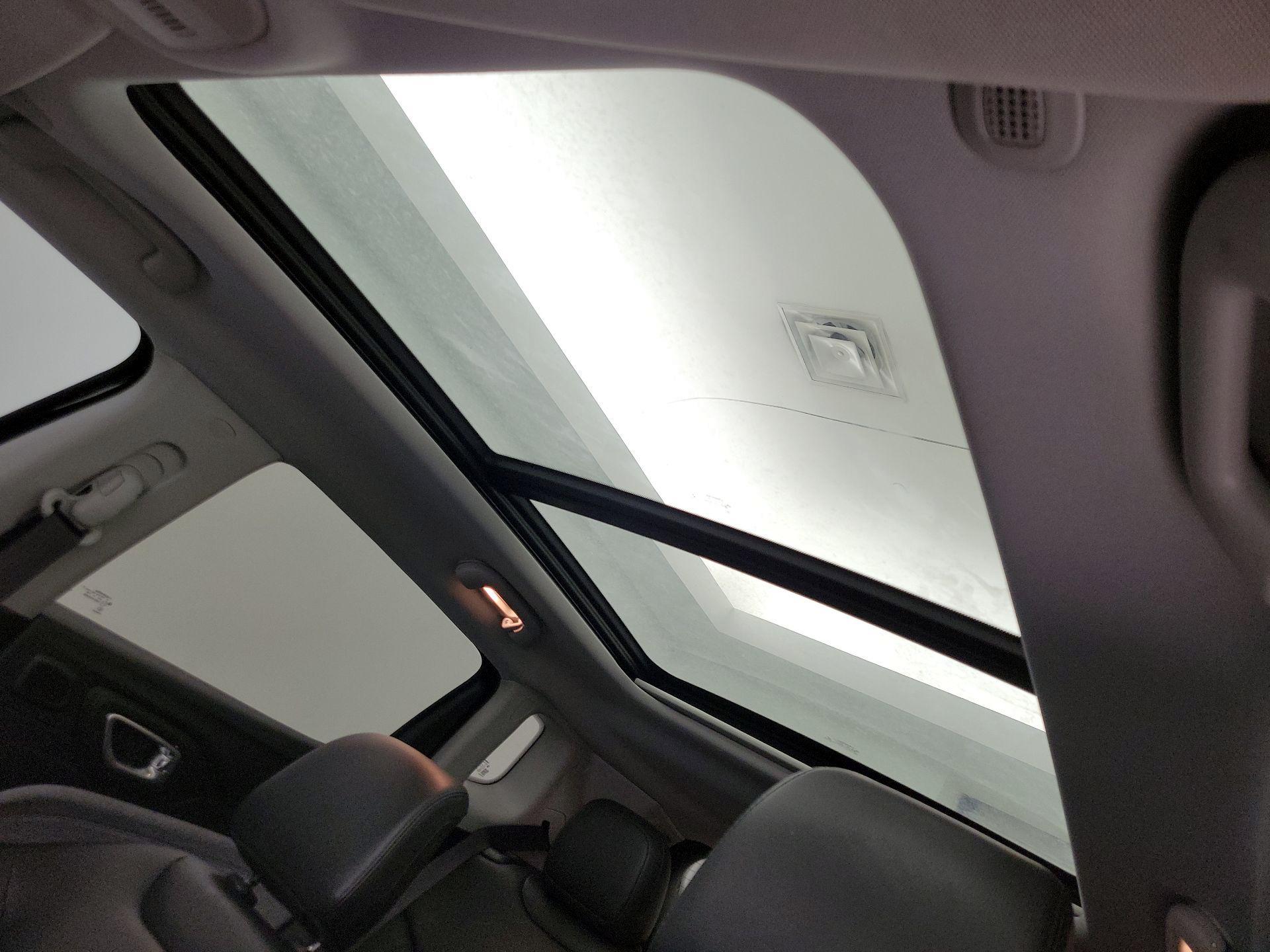 Thumbnail: 2022 Jeep Compass - 19