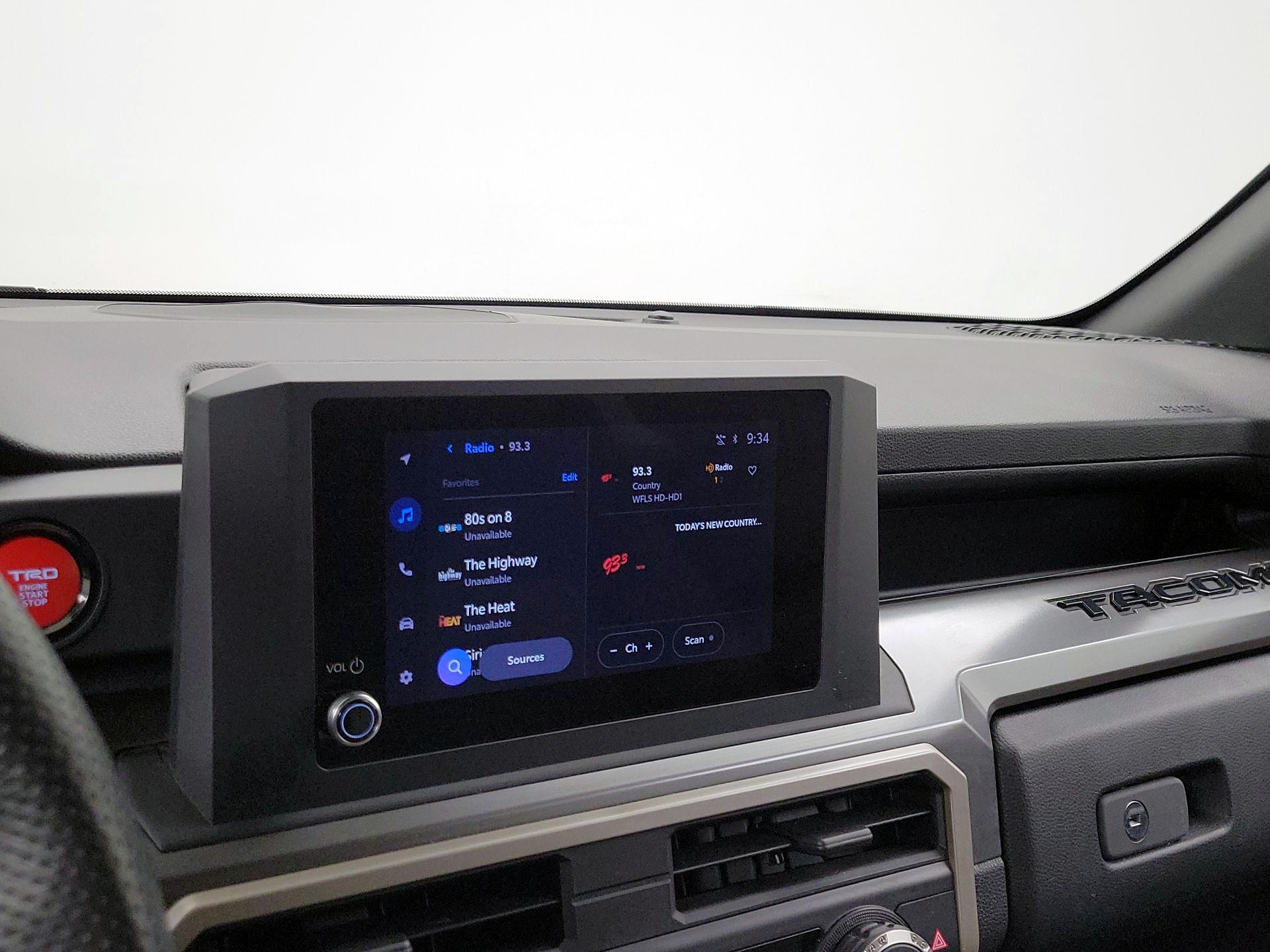 Thumbnail: 2024 Toyota Tacoma - 15