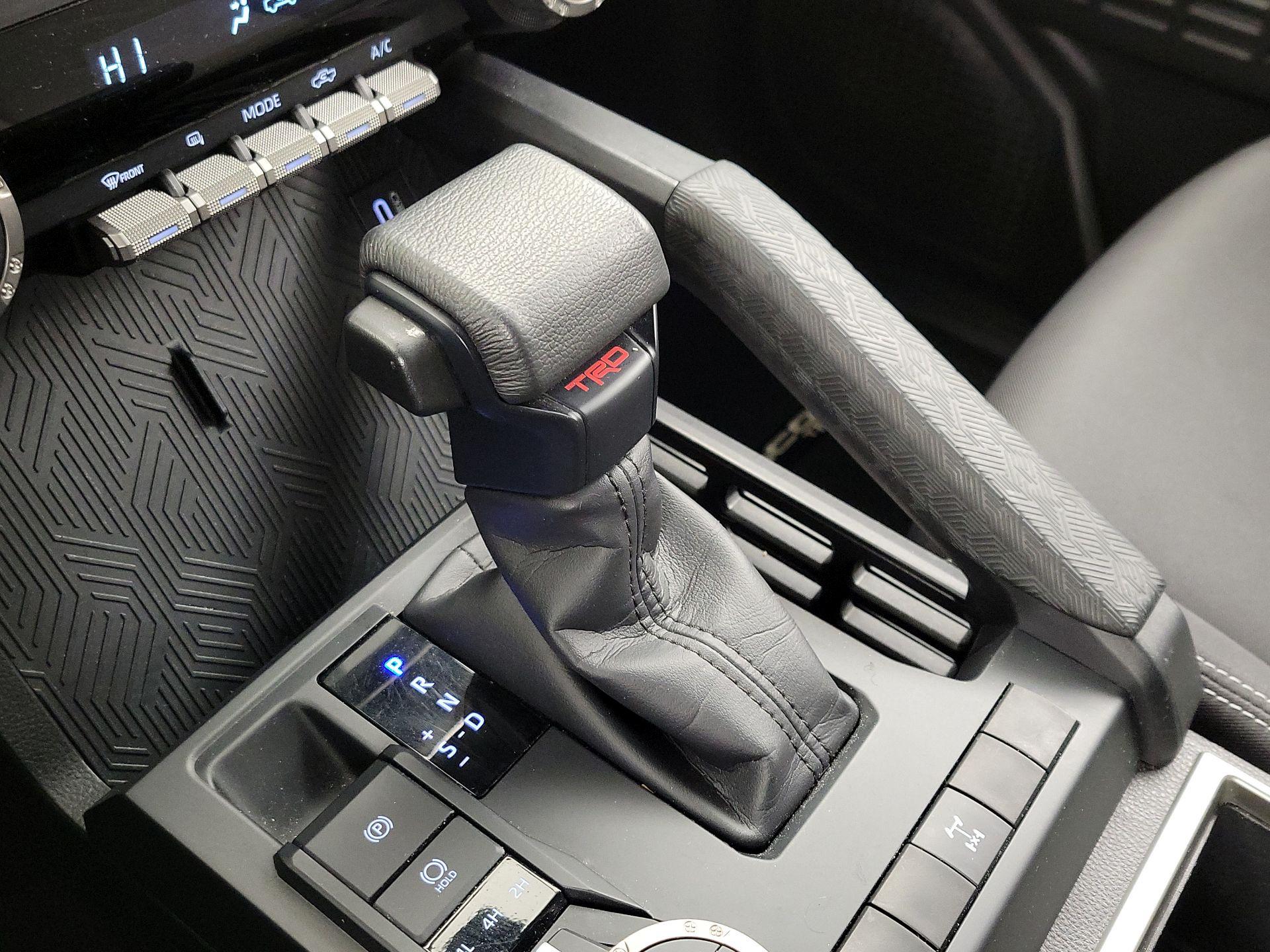 Thumbnail: 2024 Toyota Tacoma - 17