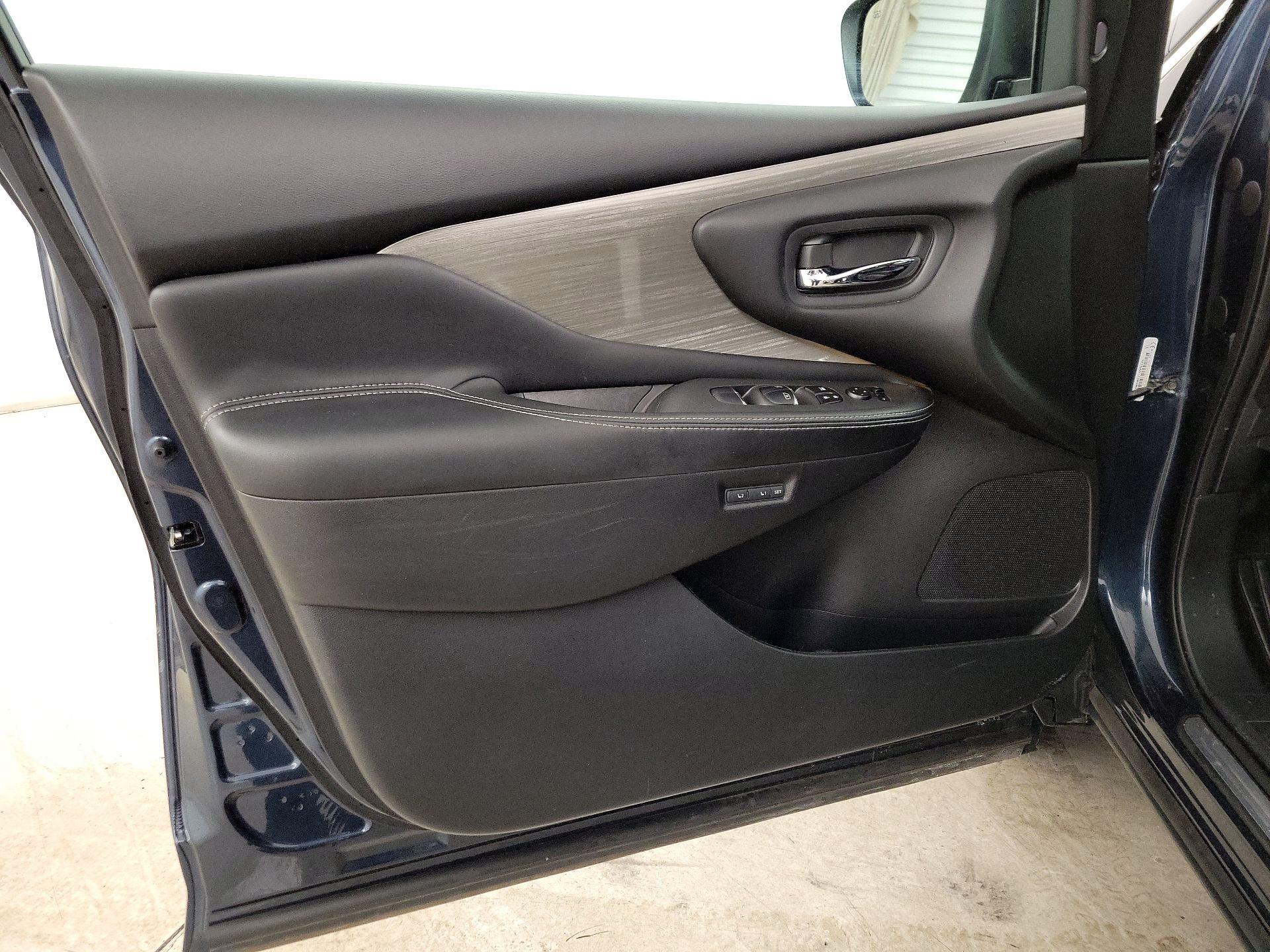 Thumbnail: 2017 Nissan Murano - 12