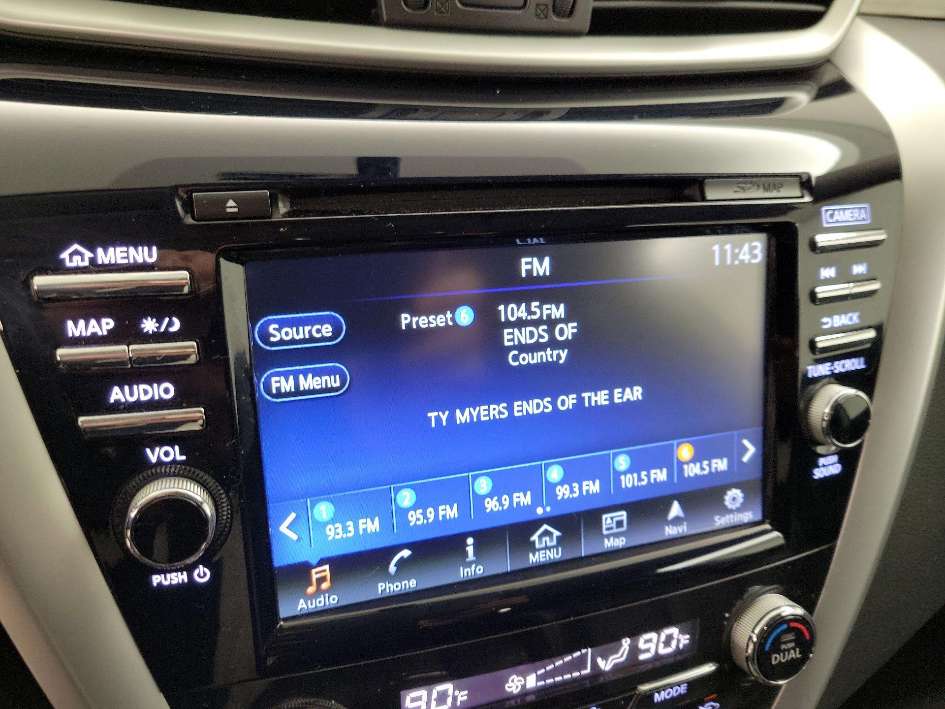 Thumbnail: 2017 Nissan Murano - 16