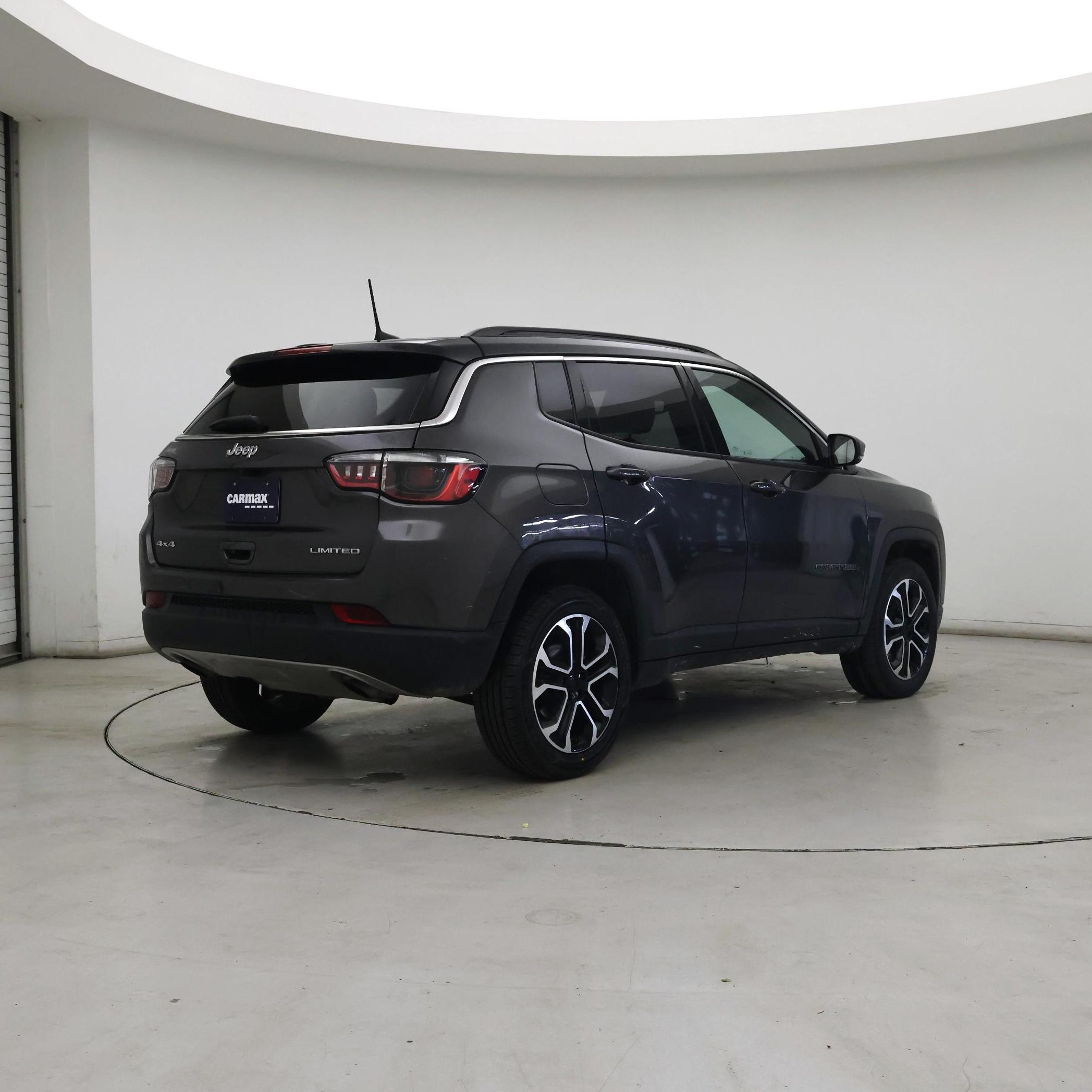 Thumbnail: 2023 Jeep Compass - 8