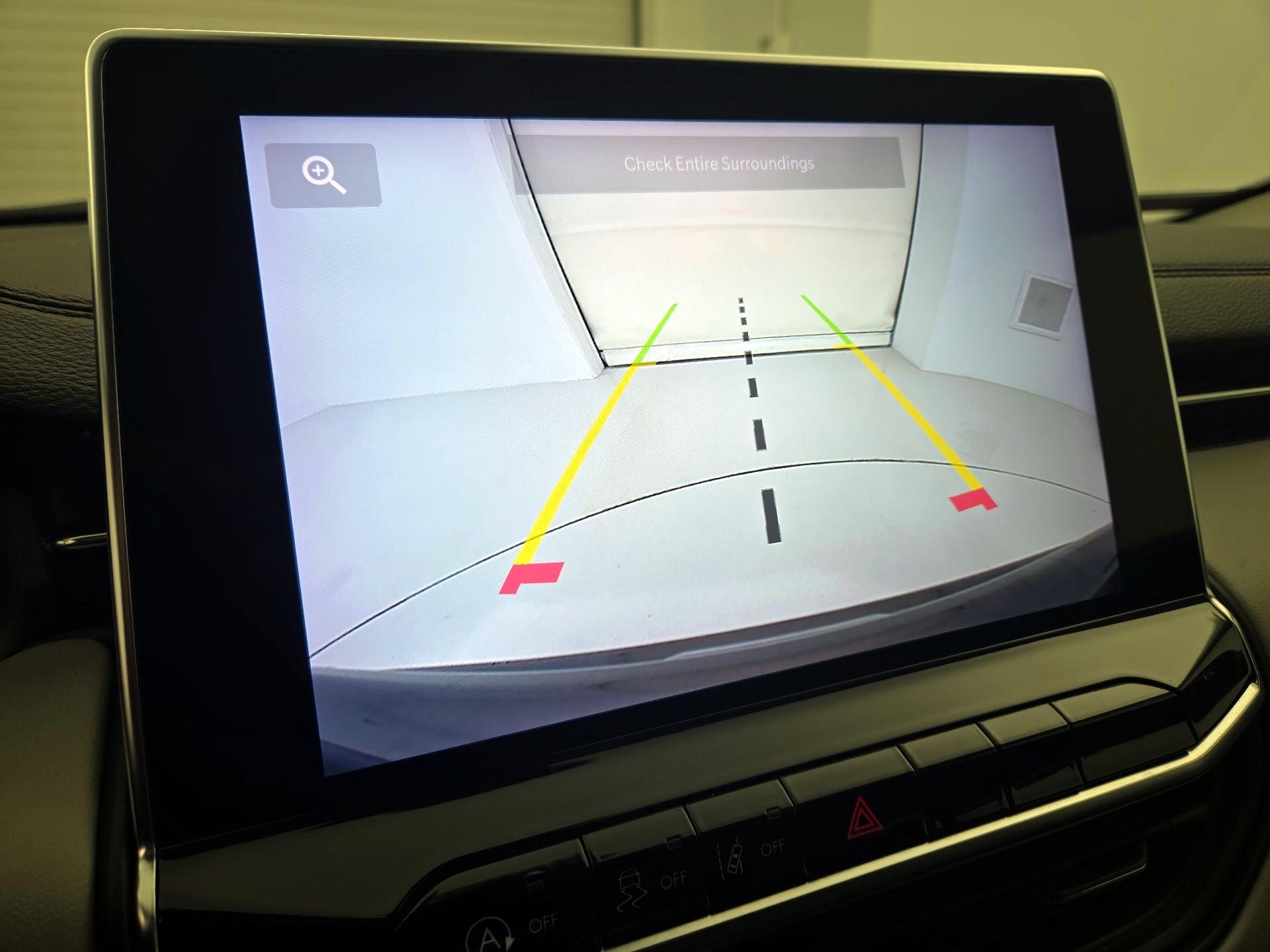 Thumbnail: 2022 Jeep Compass - 14