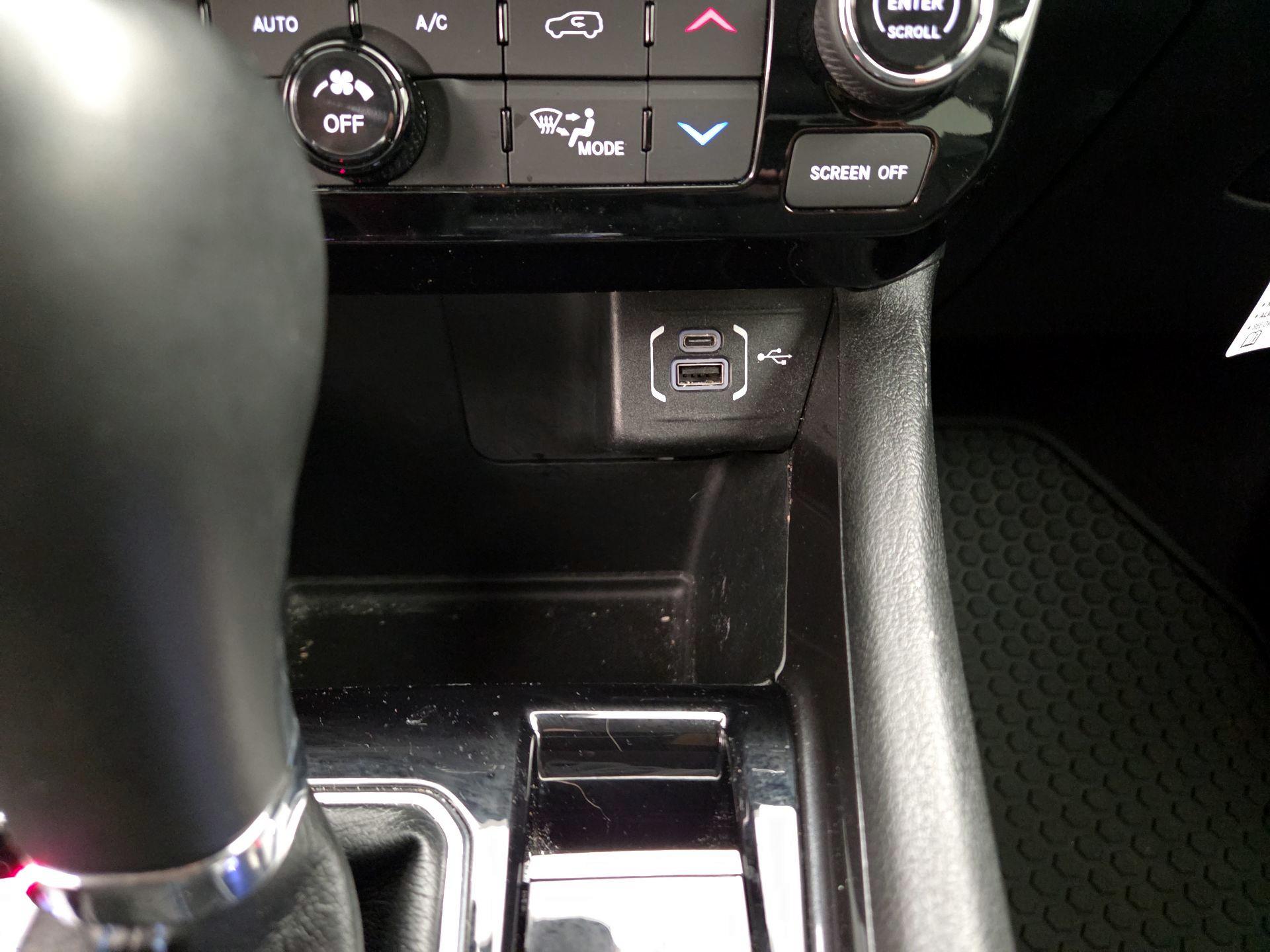 Thumbnail: 2022 Jeep Compass - 18