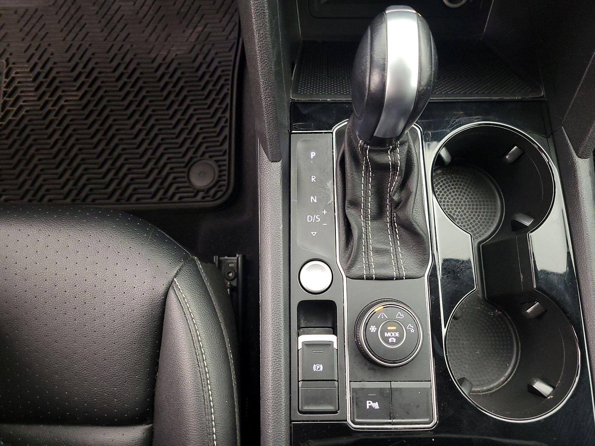 Thumbnail: 2023 Volkswagen Atlas - 17