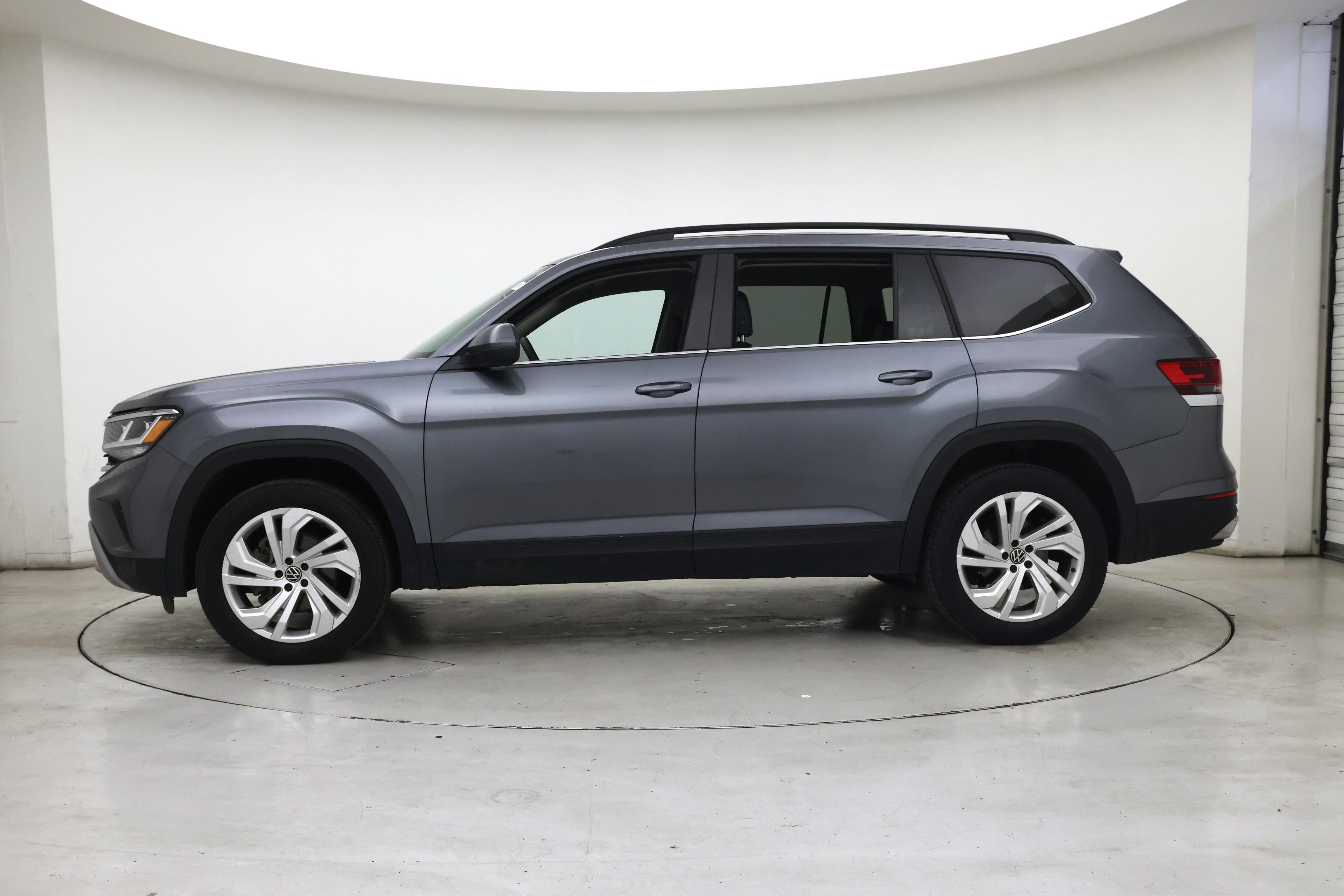 Thumbnail: 2023 Volkswagen Atlas - 3