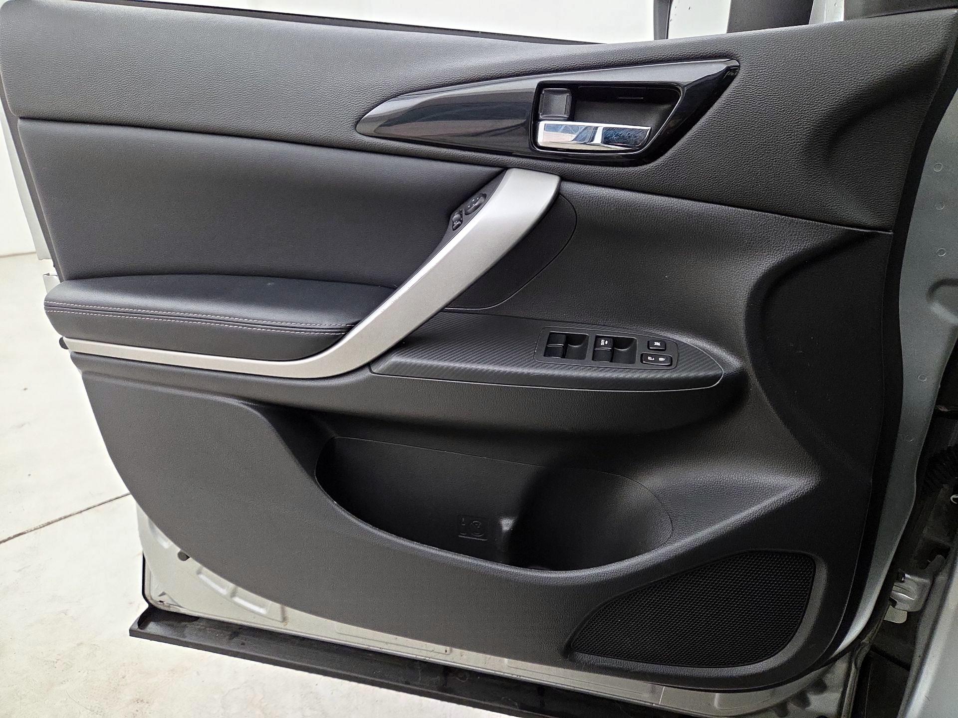 Thumbnail: 2023 Mitsubishi Eclipse Cross - 12