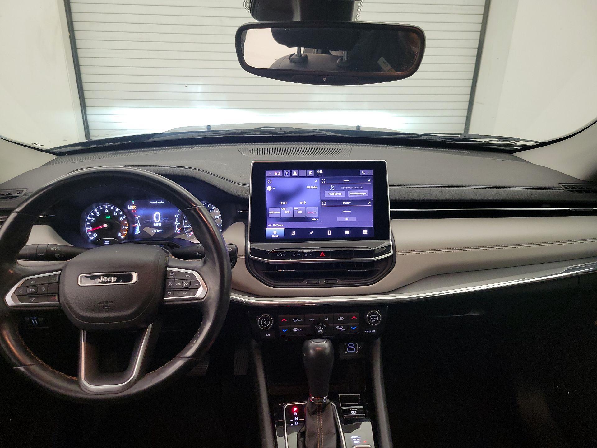 Thumbnail: 2022 Jeep Compass - 9