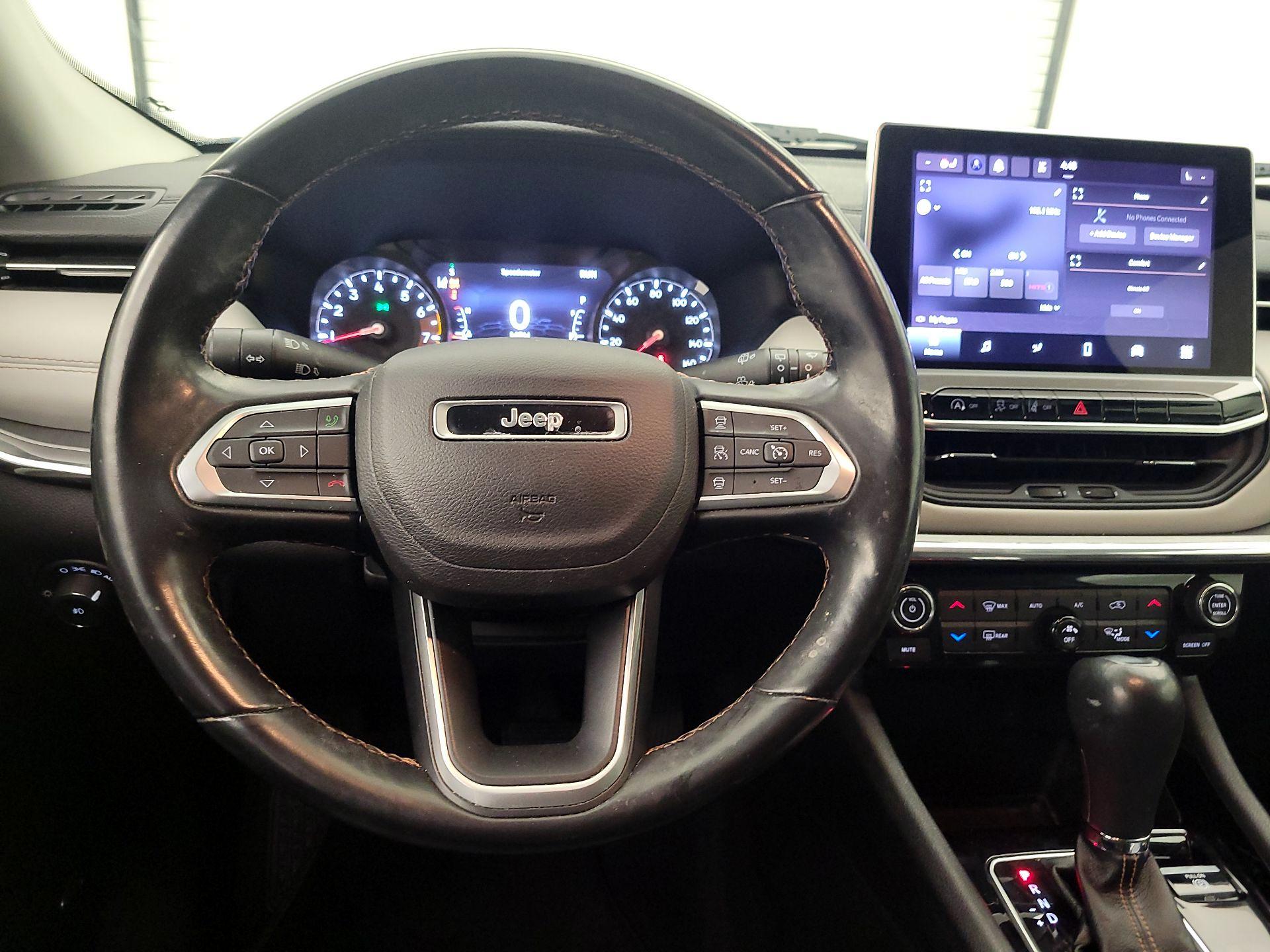 Thumbnail: 2022 Jeep Compass - 10