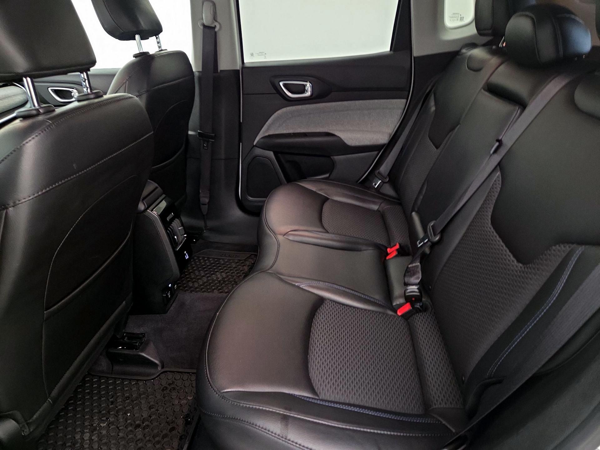 Thumbnail: 2022 Jeep Compass - 19