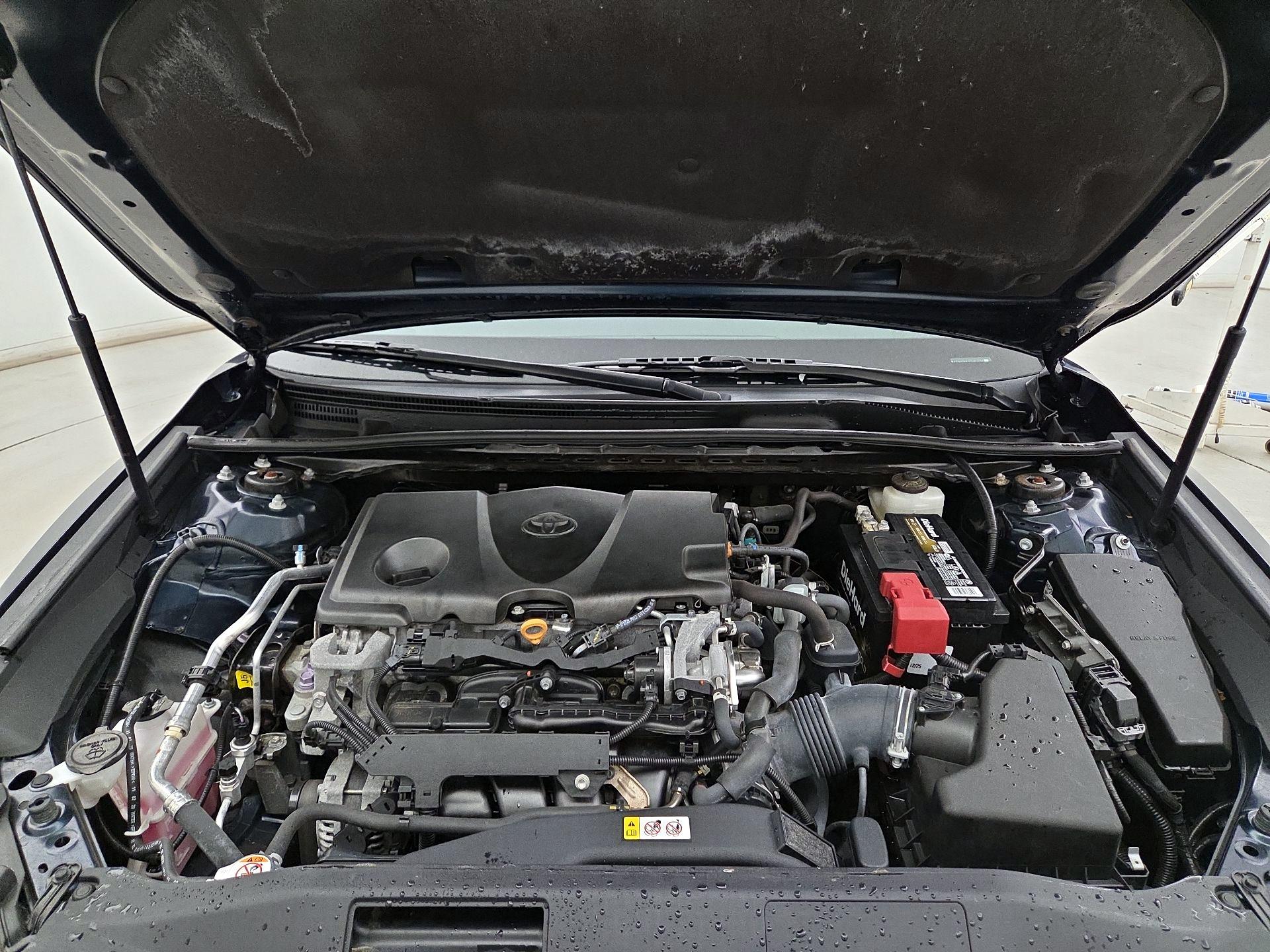 Thumbnail: 2020 Toyota Camry - 19