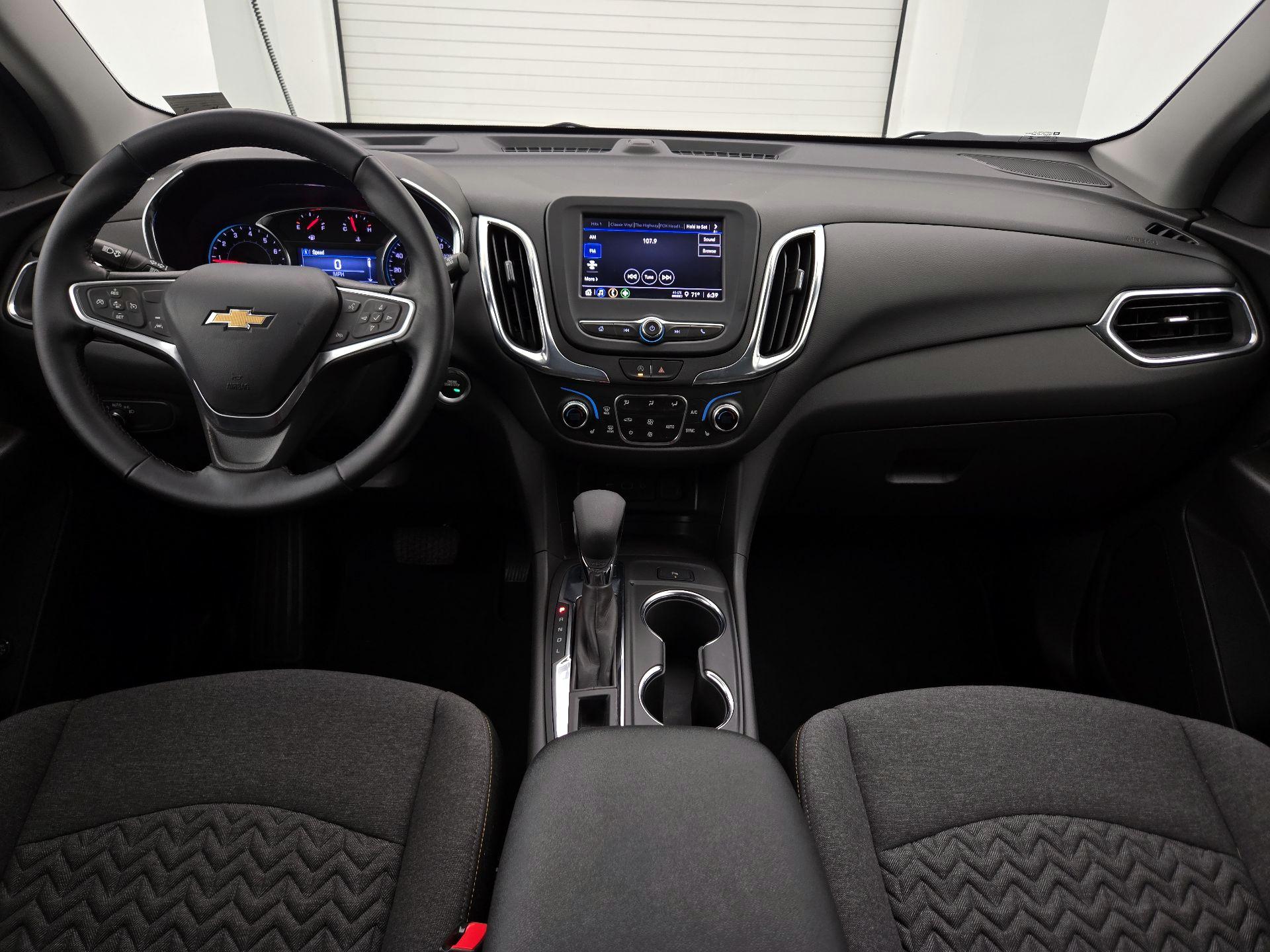 Thumbnail: 2023 Chevrolet Equinox - 9