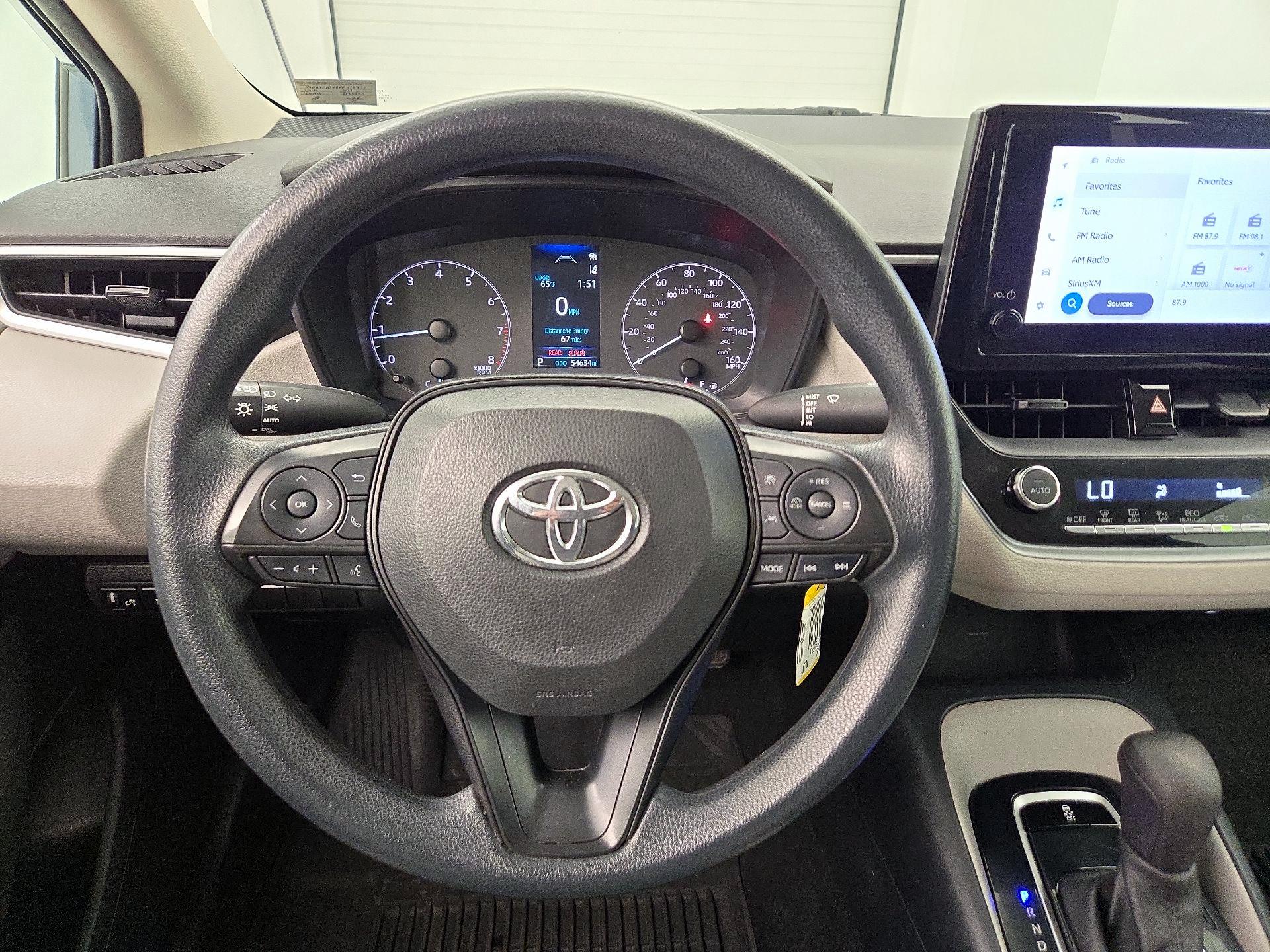 Thumbnail: 2023 Toyota Corolla - 10