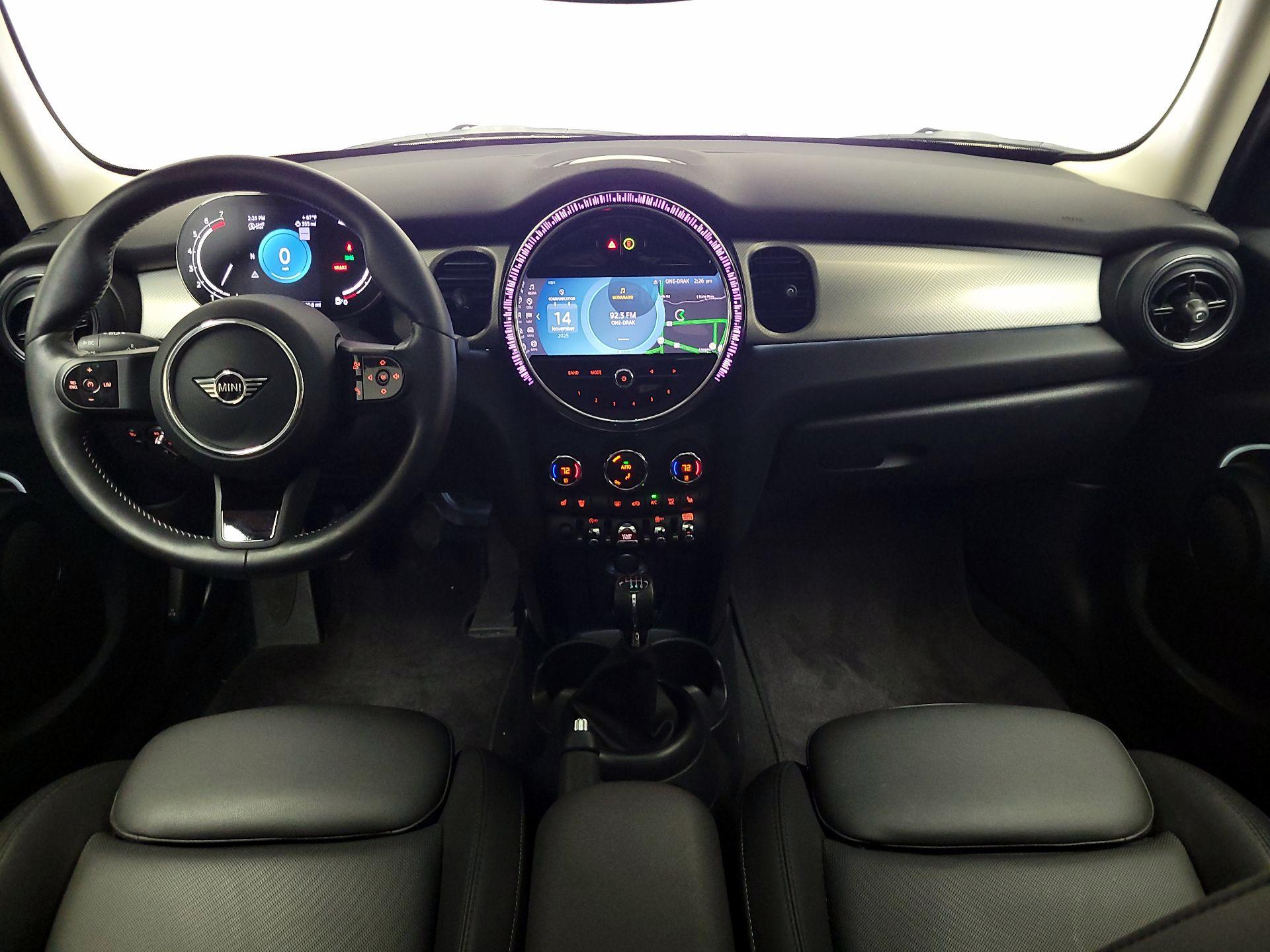 Thumbnail: 2024 MINI Cooper Hardtop - 9