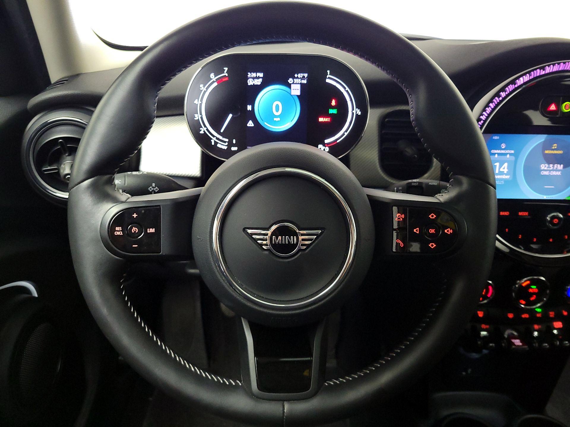 Thumbnail: 2024 MINI Cooper Hardtop - 10