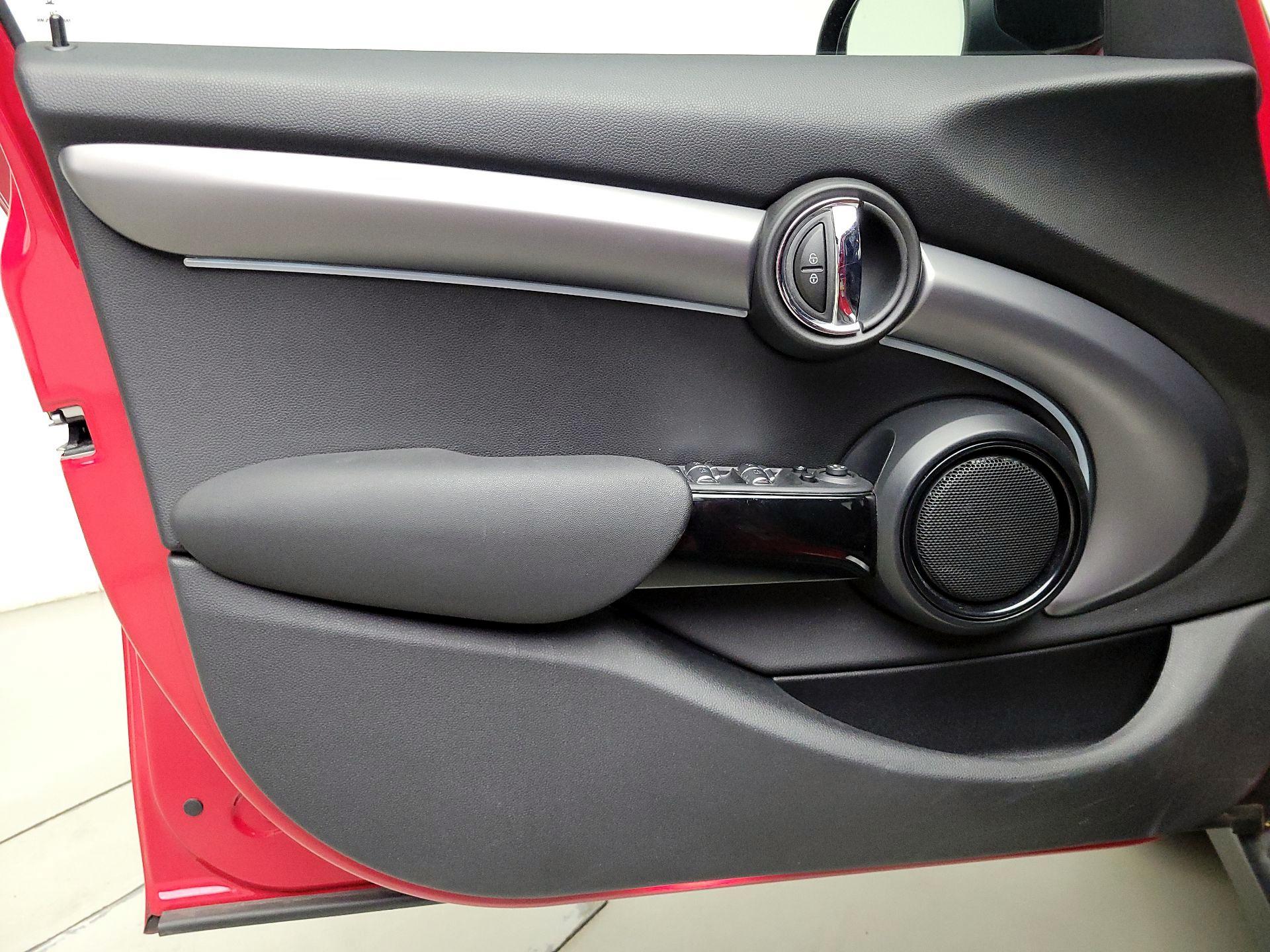 Thumbnail: 2024 MINI Cooper Hardtop - 12