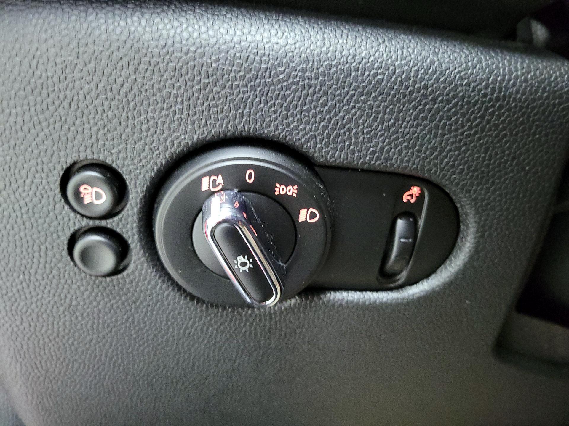 Thumbnail: 2024 MINI Cooper Hardtop - 13