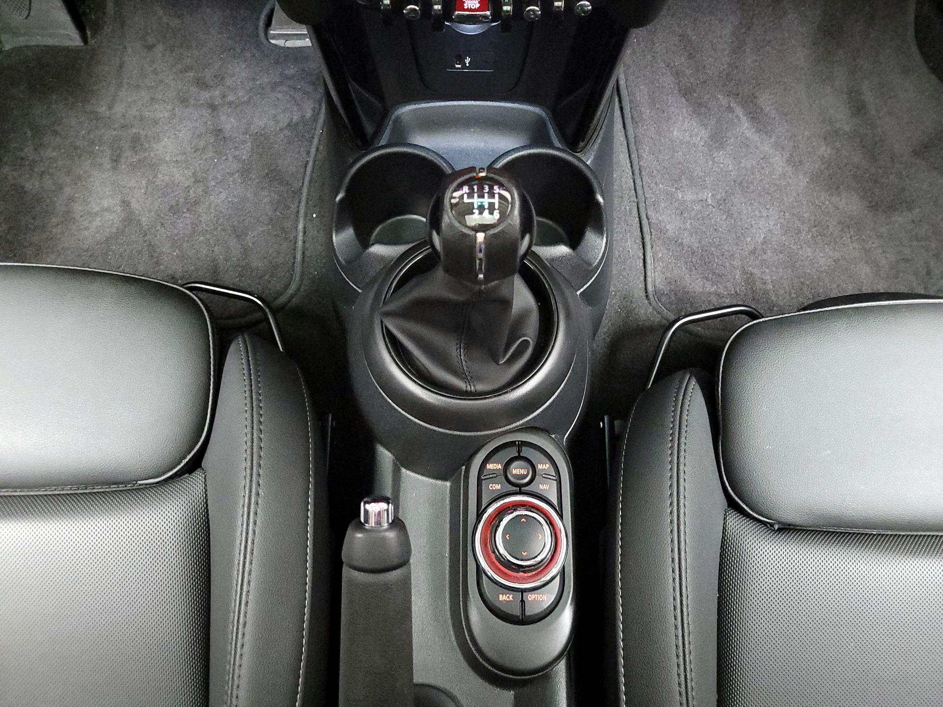 Thumbnail: 2024 MINI Cooper Hardtop - 18