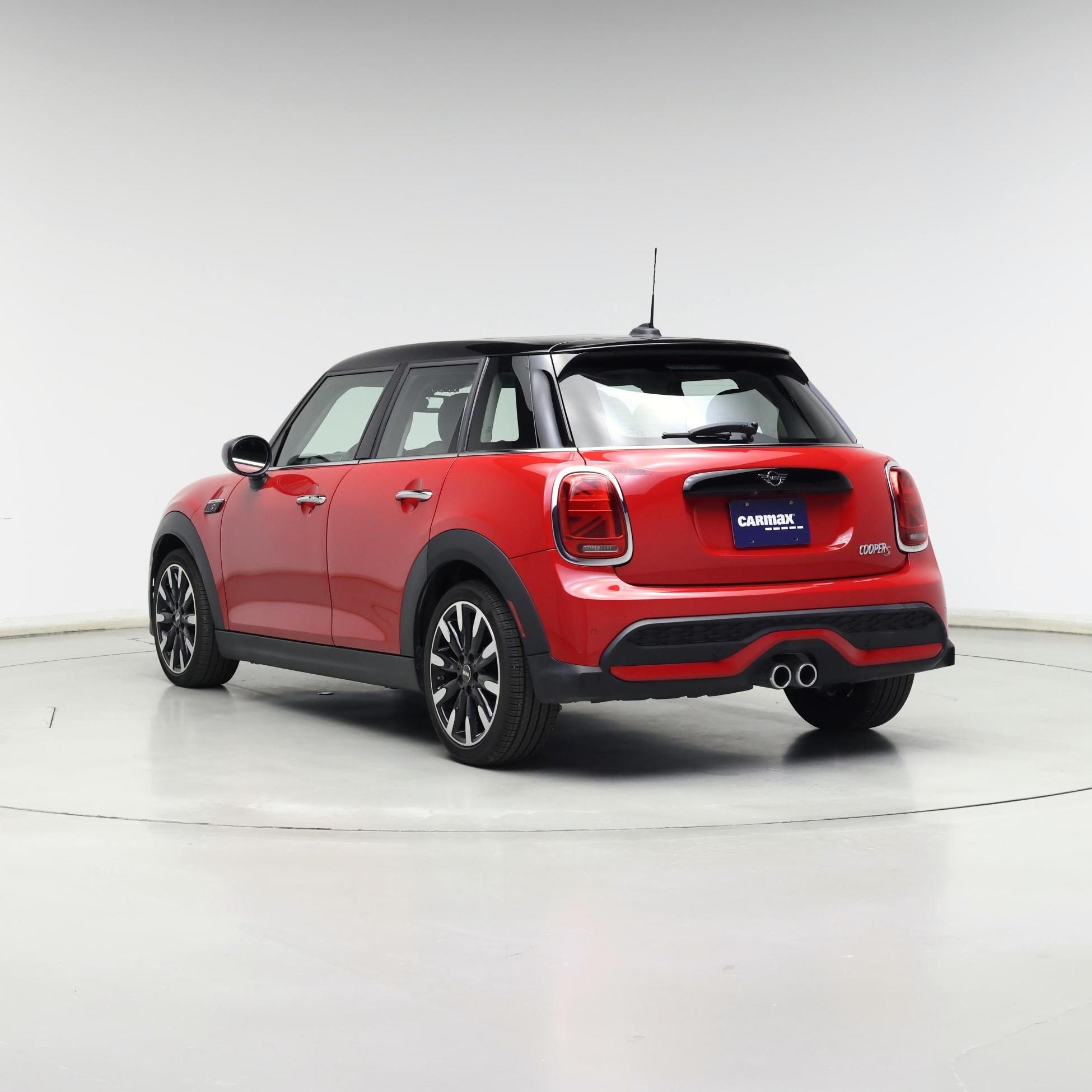 Thumbnail: 2024 MINI Cooper Hardtop - 2