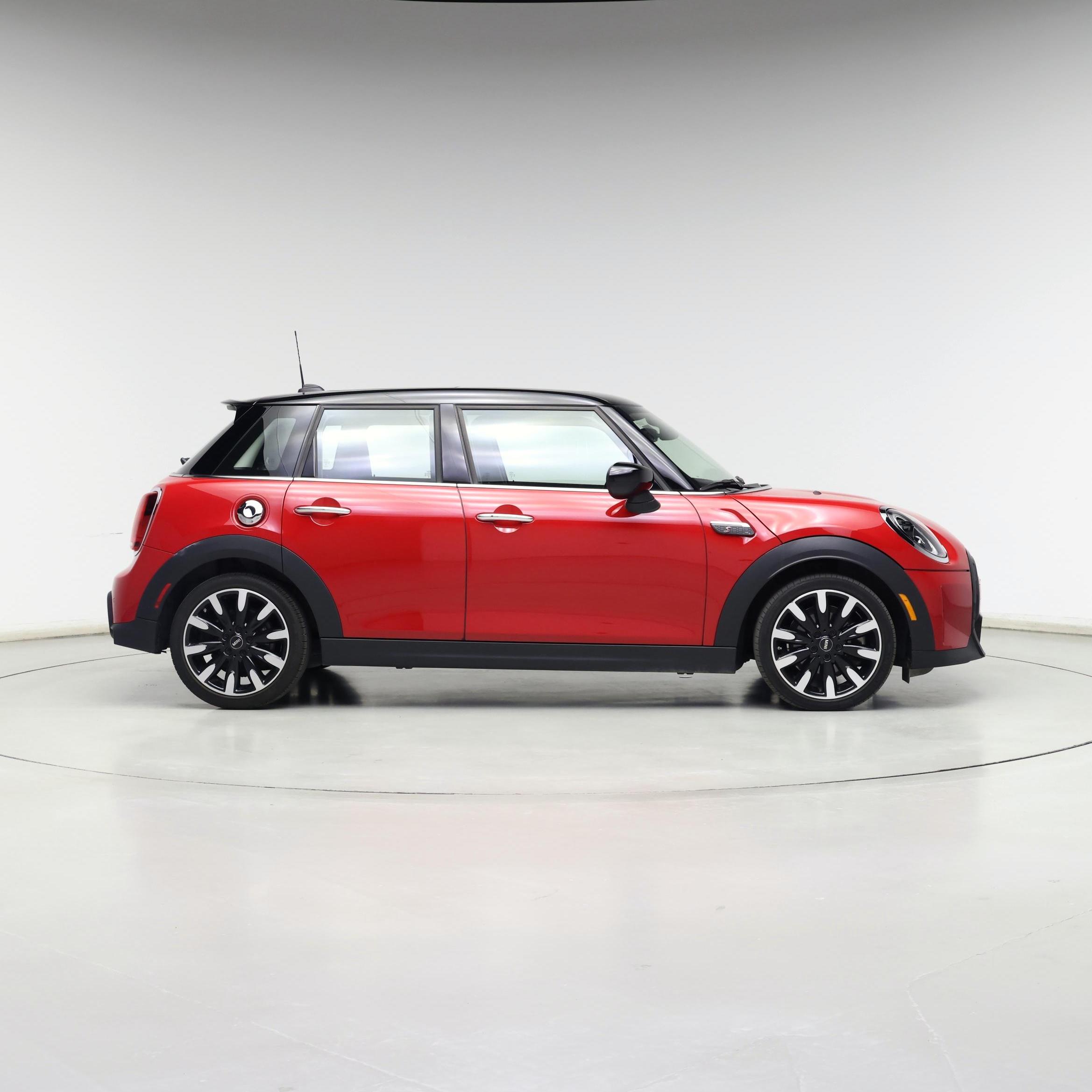 Thumbnail: 2024 MINI Cooper Hardtop - 7