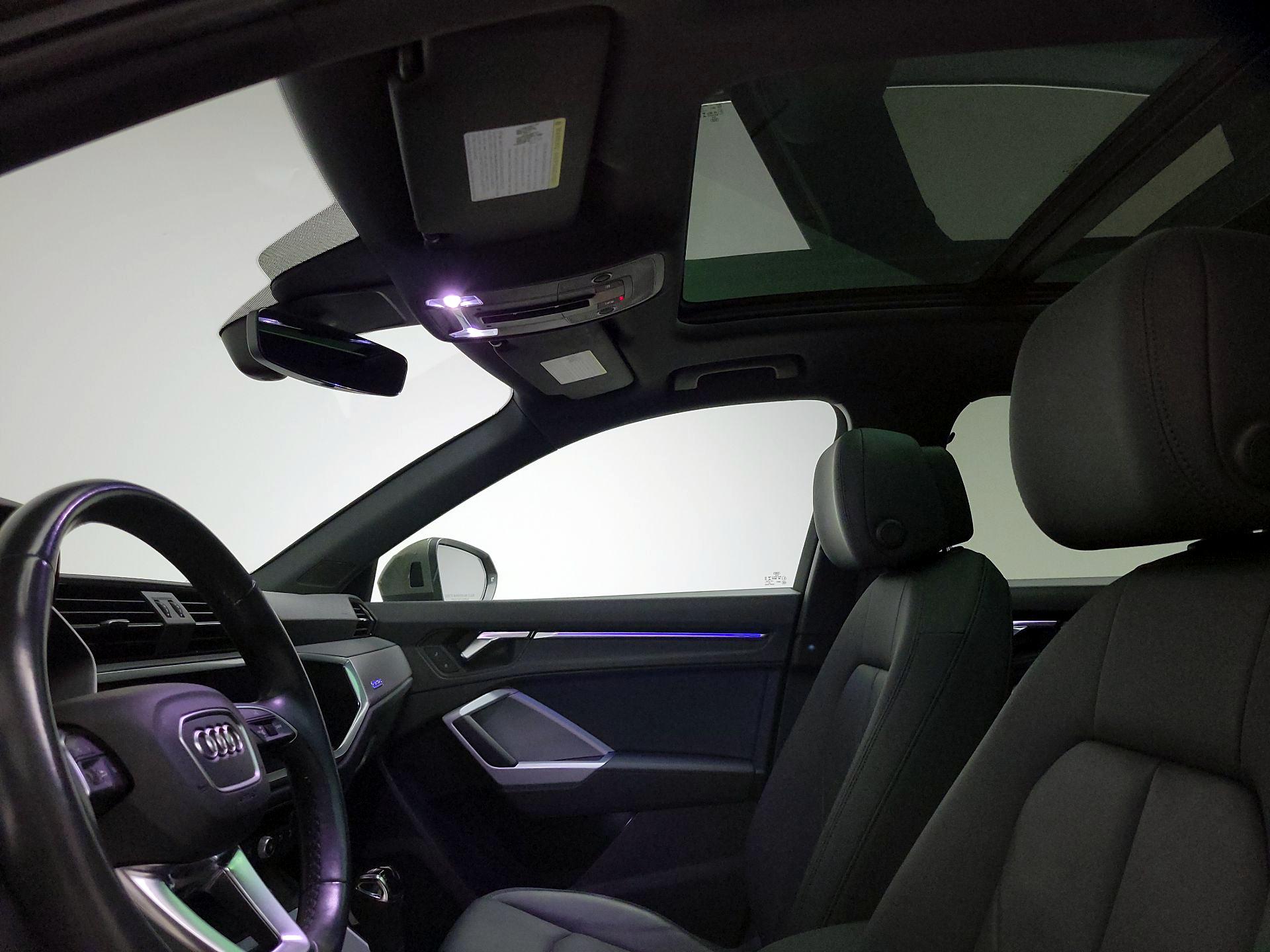 Thumbnail: 2021 Audi Q3 - 19