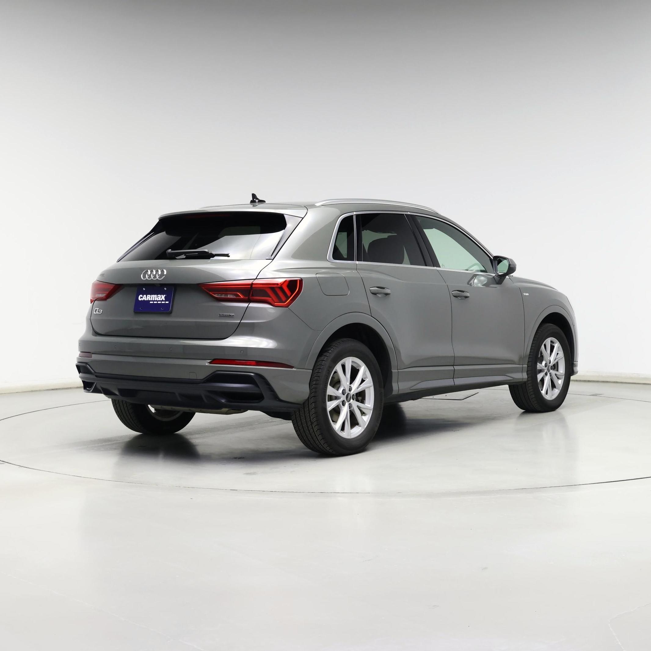 Thumbnail: 2021 Audi Q3 - 8