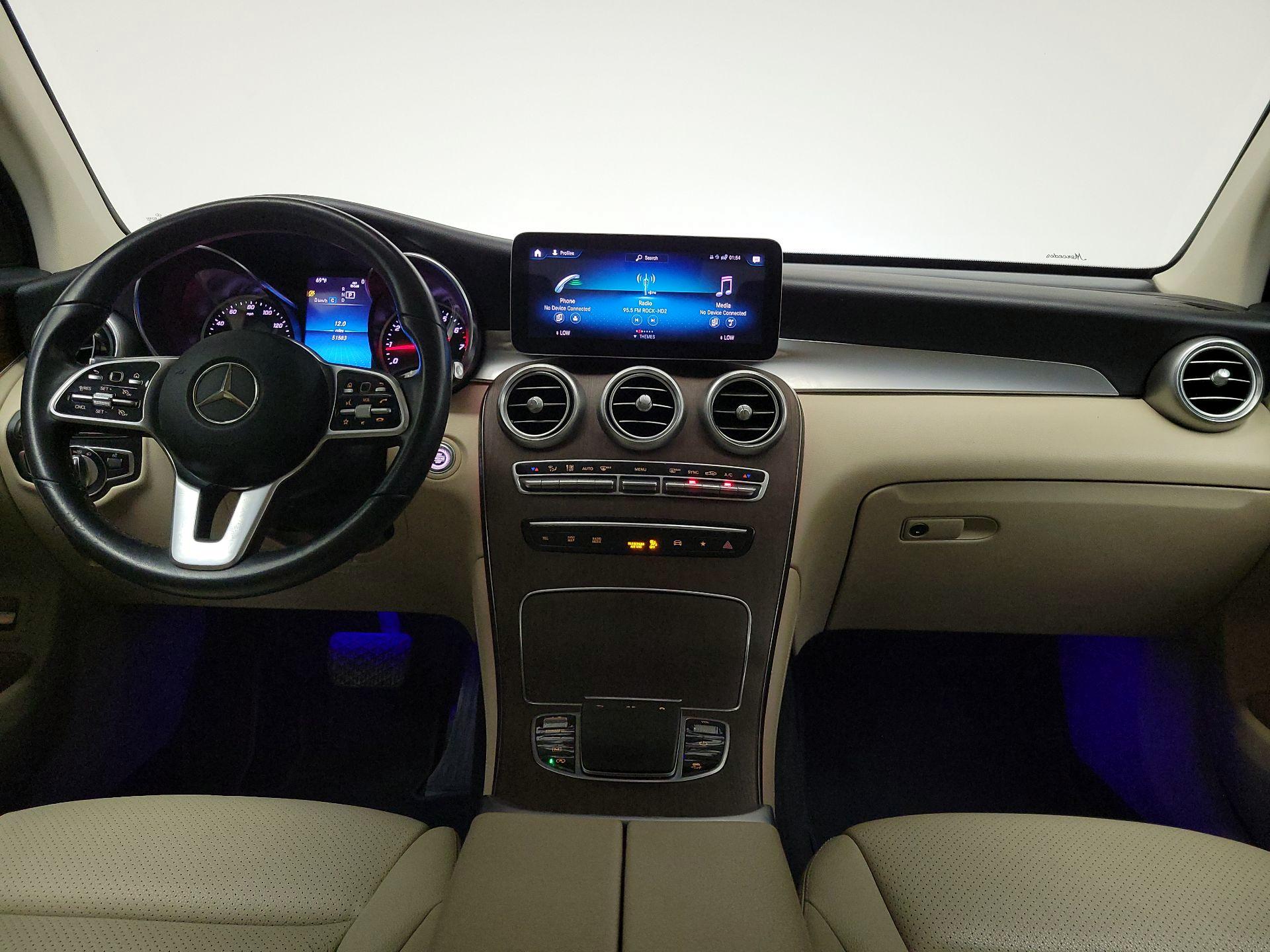 Thumbnail: 2020 Mercedes-Benz GLC - 9