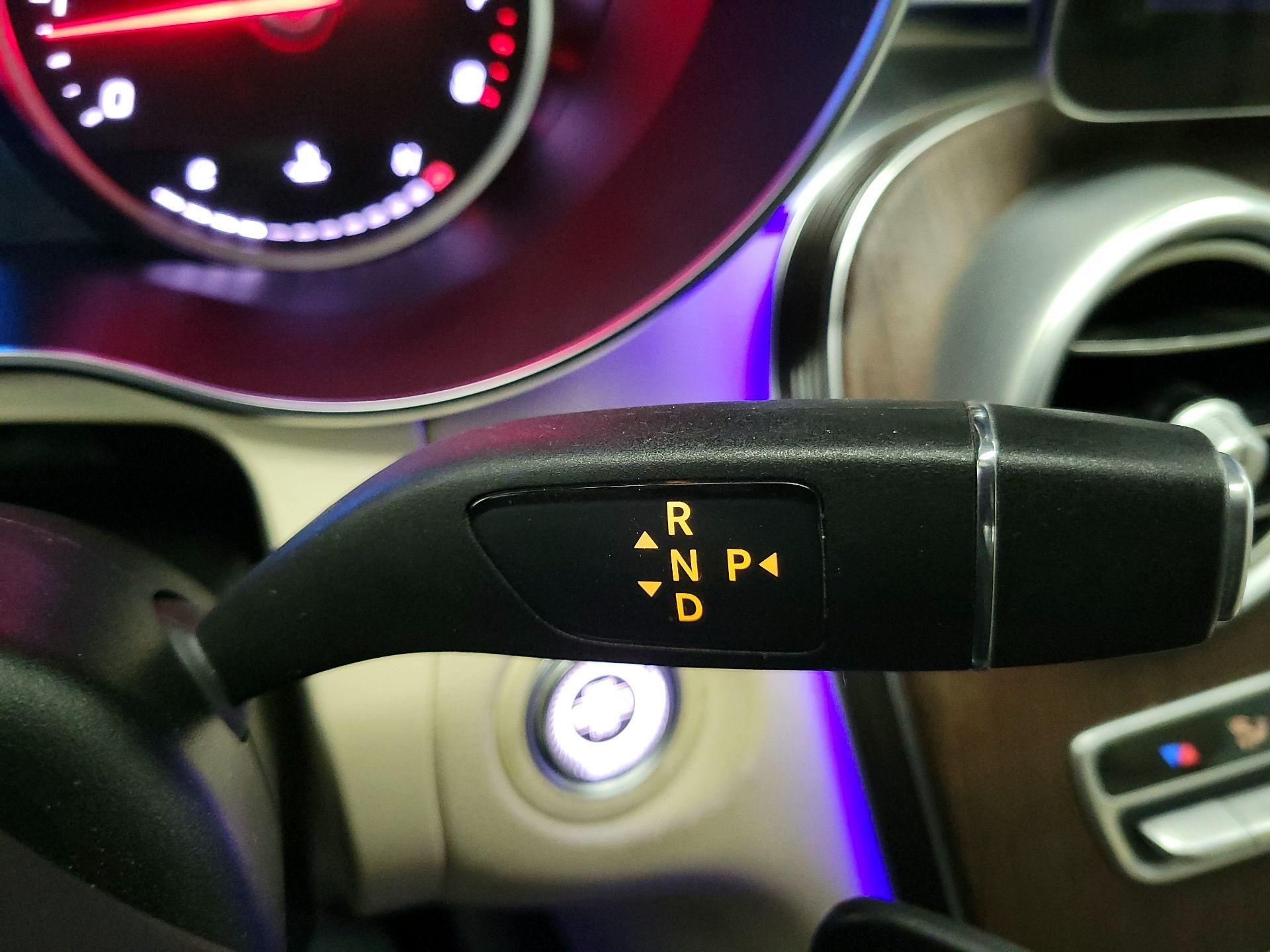 Thumbnail: 2020 Mercedes-Benz GLC - 17