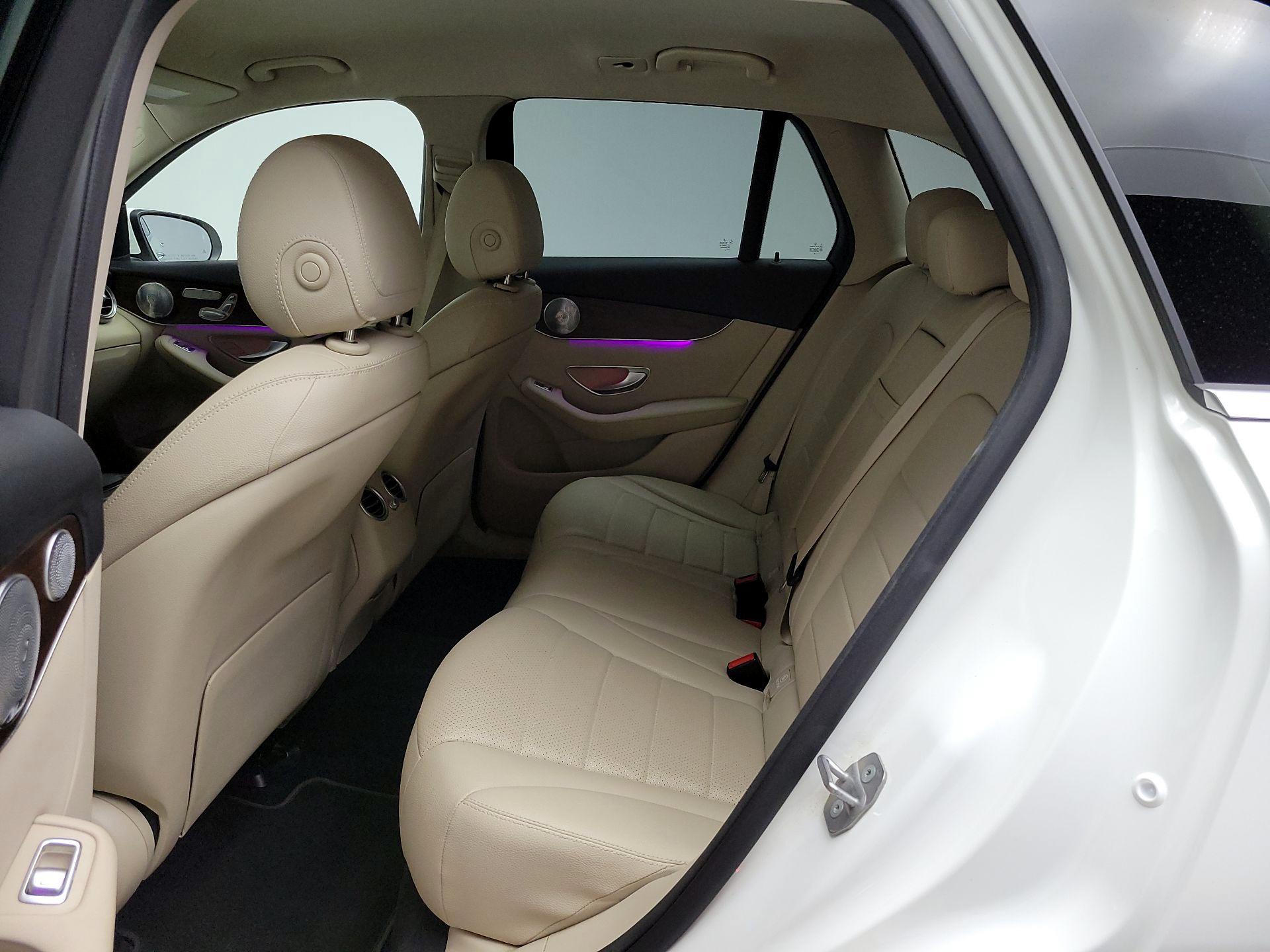 Thumbnail: 2020 Mercedes-Benz GLC - 19