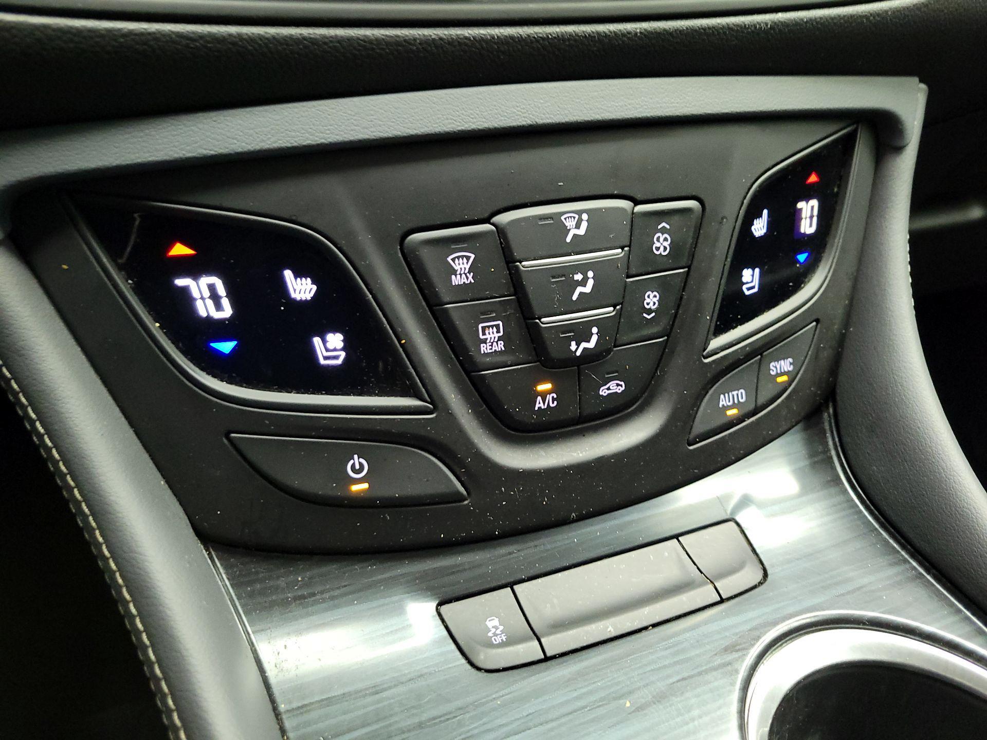 Thumbnail: 2019 Buick Envision - 16