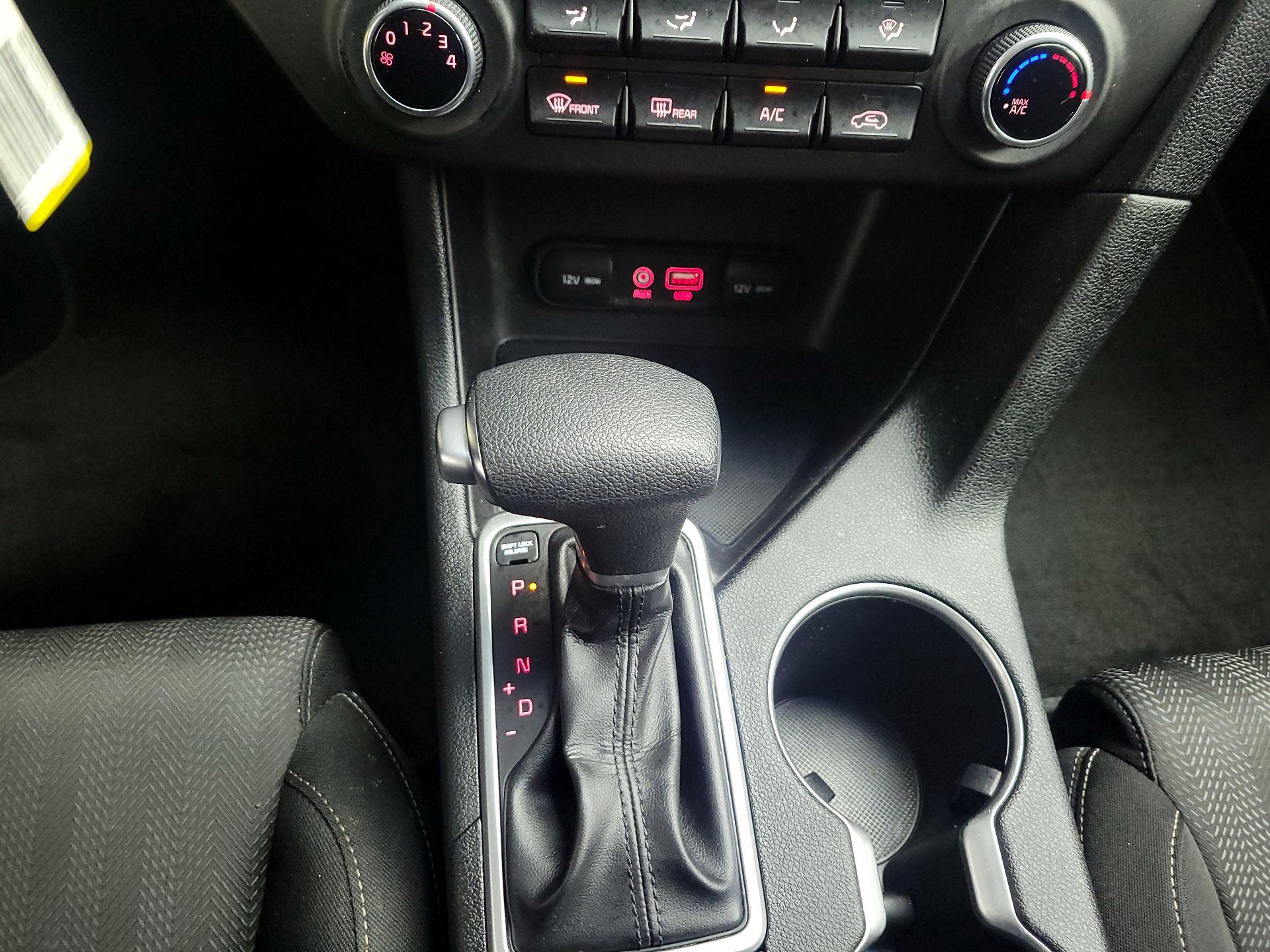 Thumbnail: 2019 Kia Sportage - 16