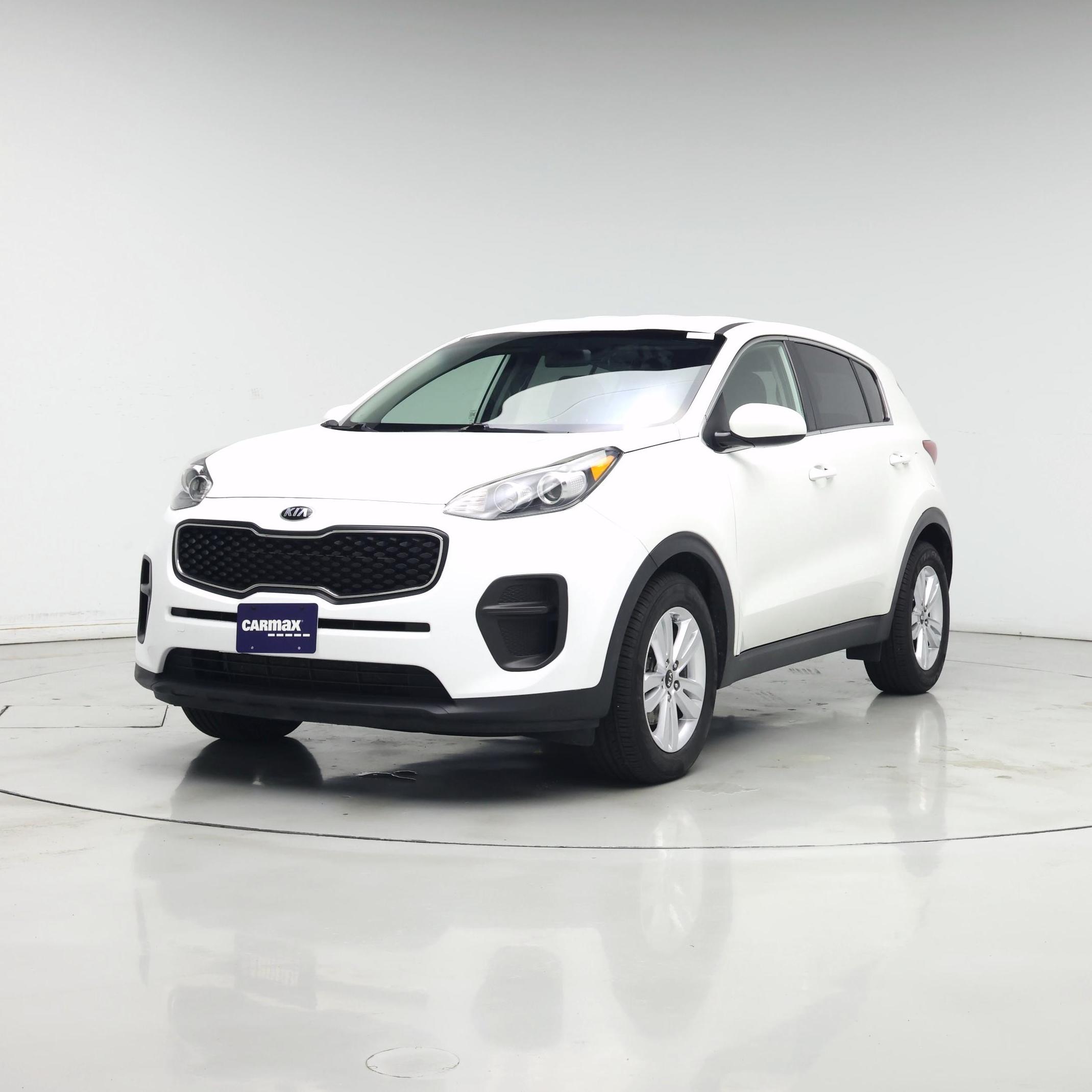 Thumbnail: 2019 Kia Sportage - 4