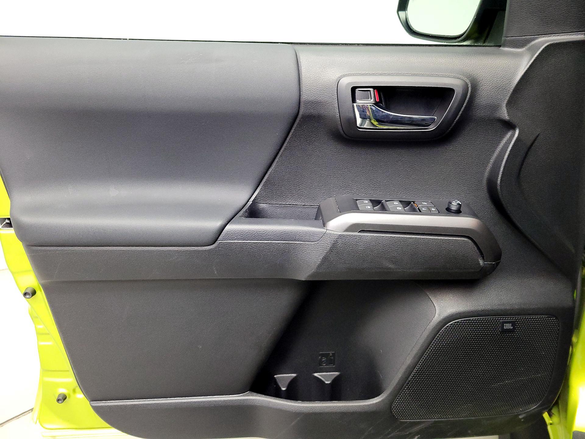 Thumbnail: 2023 Toyota Tacoma - 12