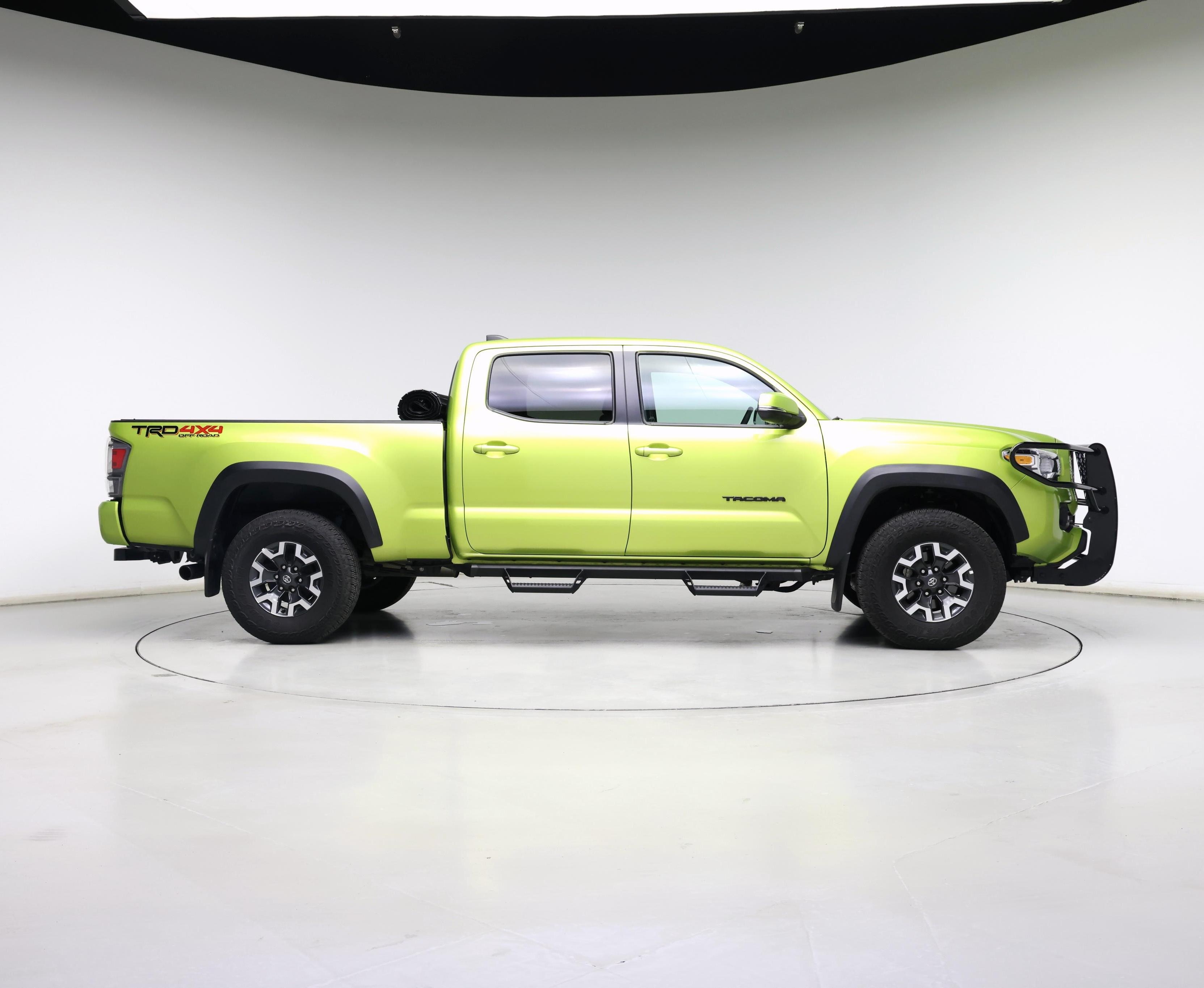 Thumbnail: 2023 Toyota Tacoma - 7
