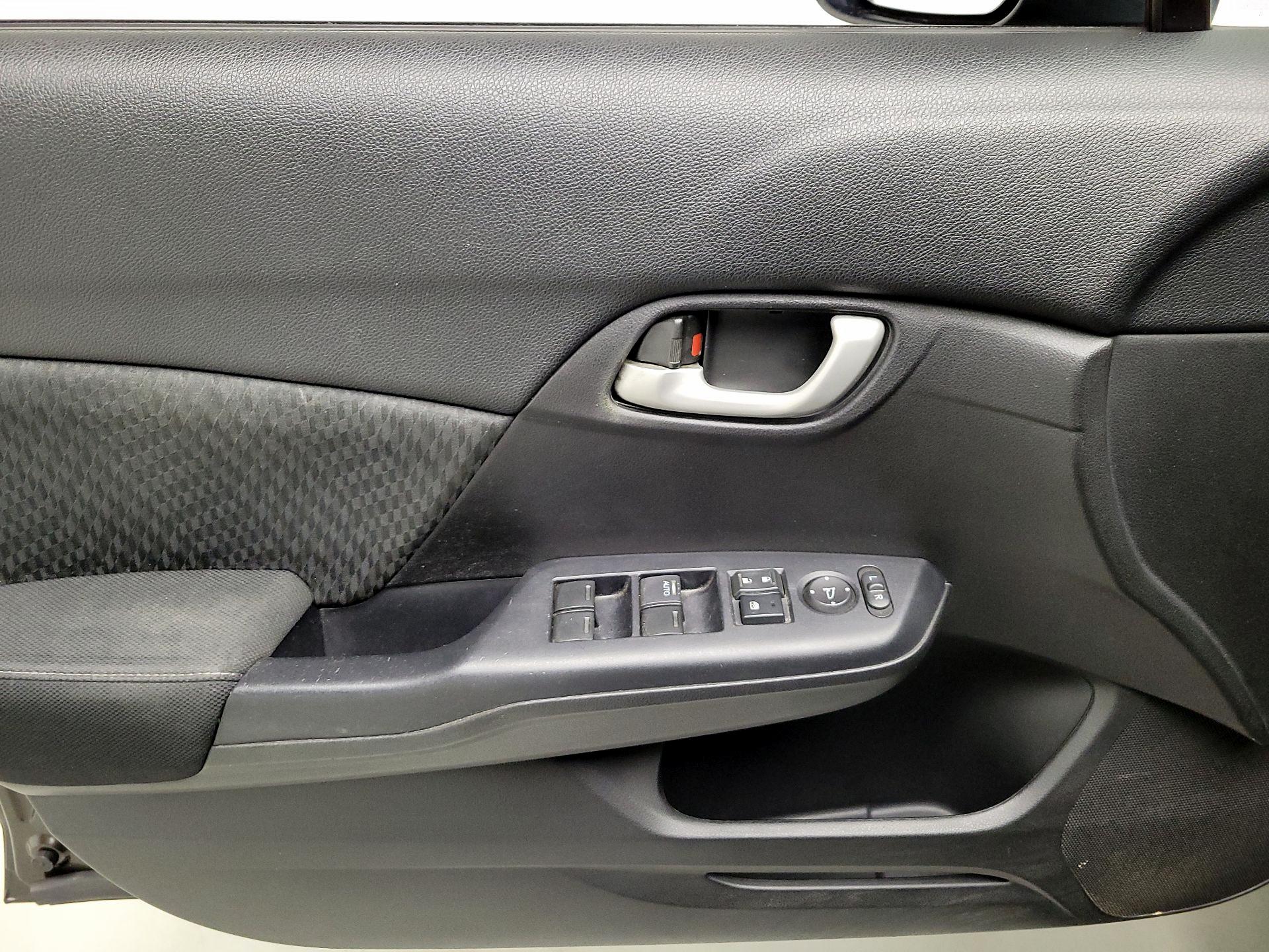 Thumbnail: 2014 Honda Civic - 12