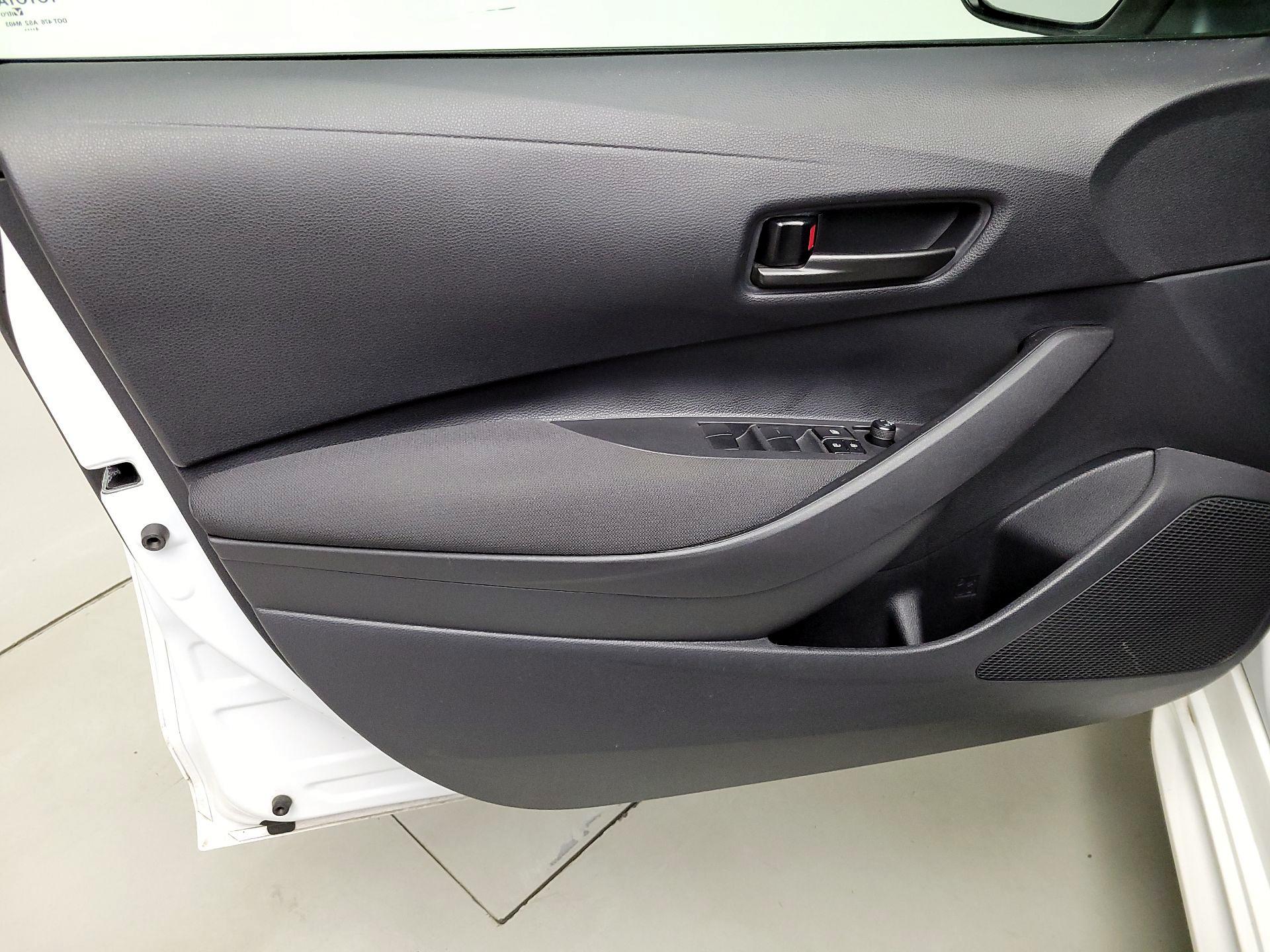 Thumbnail: 2025 Toyota Corolla - 12