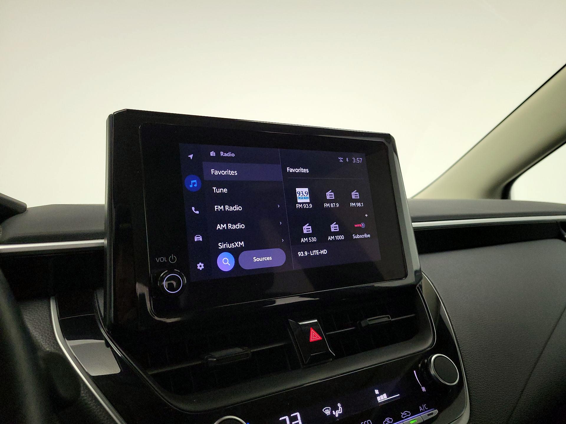 Thumbnail: 2025 Toyota Corolla - 15