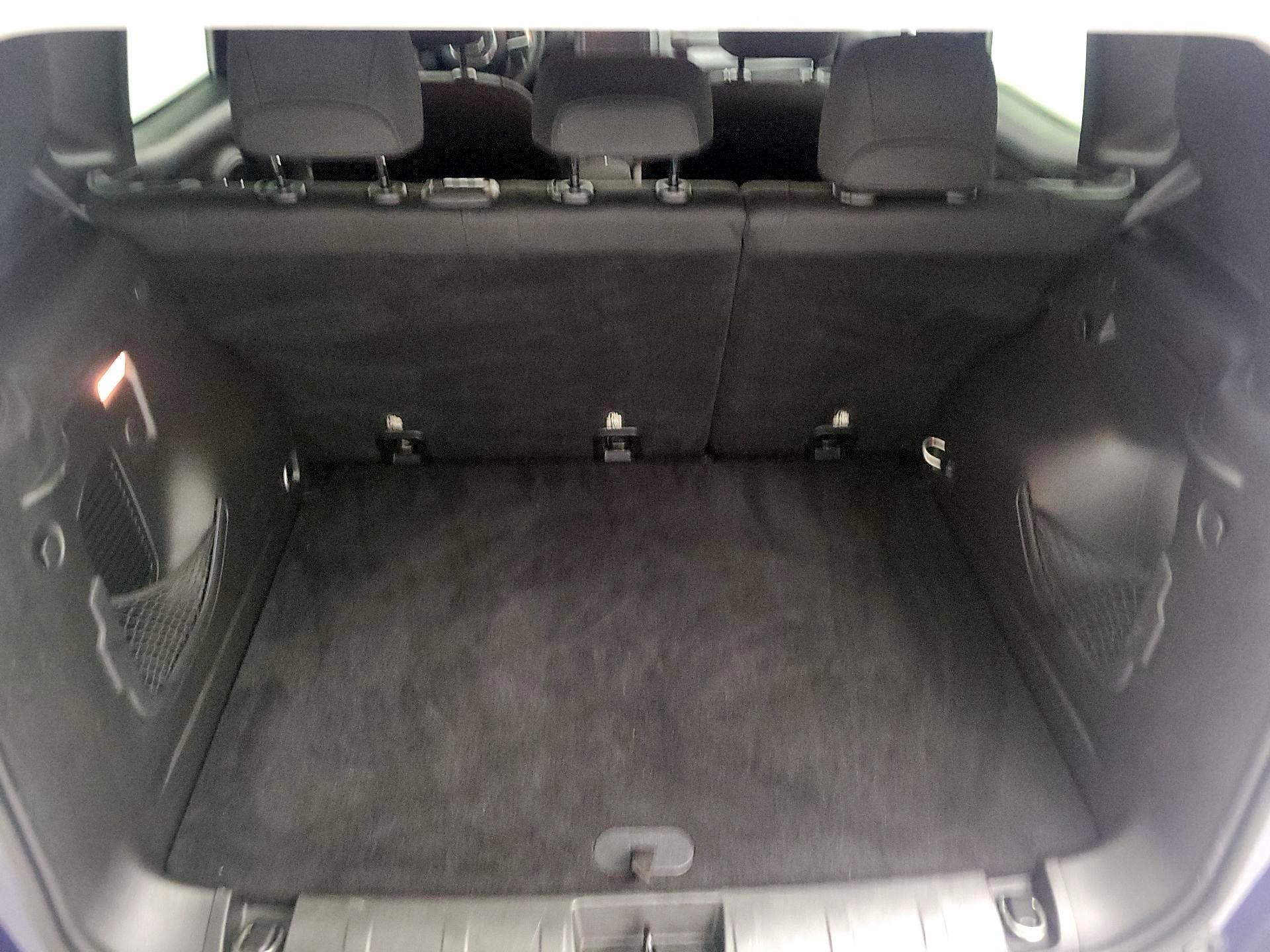 Thumbnail: 2018 Jeep Renegade - 16